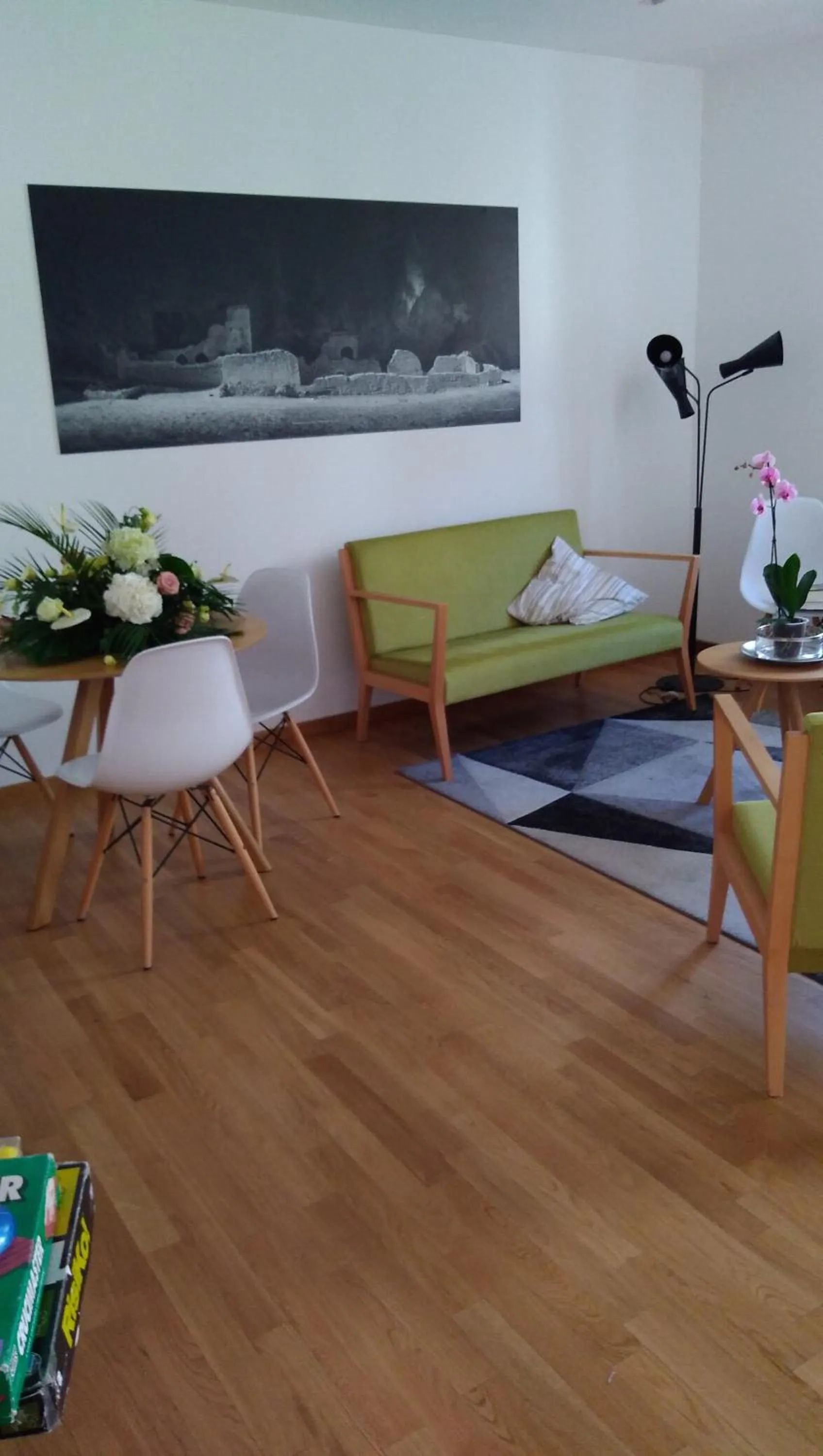 Communal lounge/ TV room in Da Oreste Affittacamere