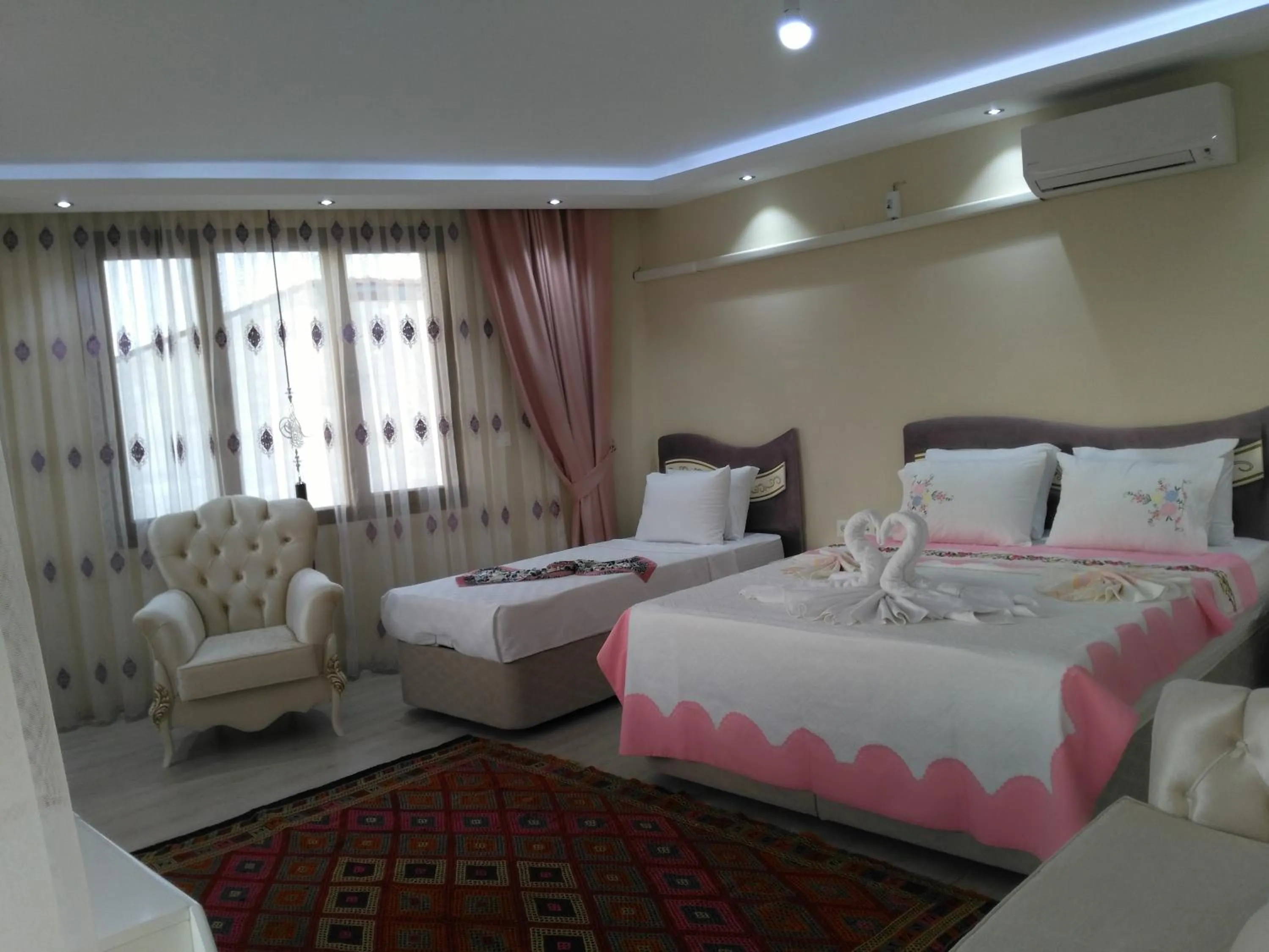 Bed in Ephesus Palace