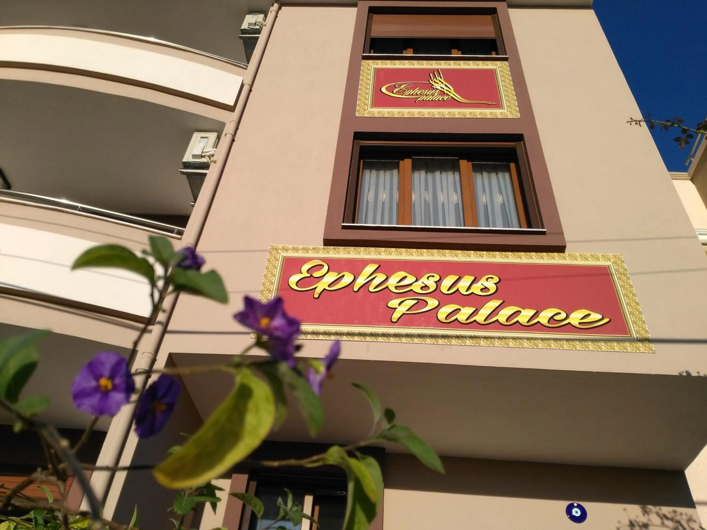 Property building in Ephesus Palace