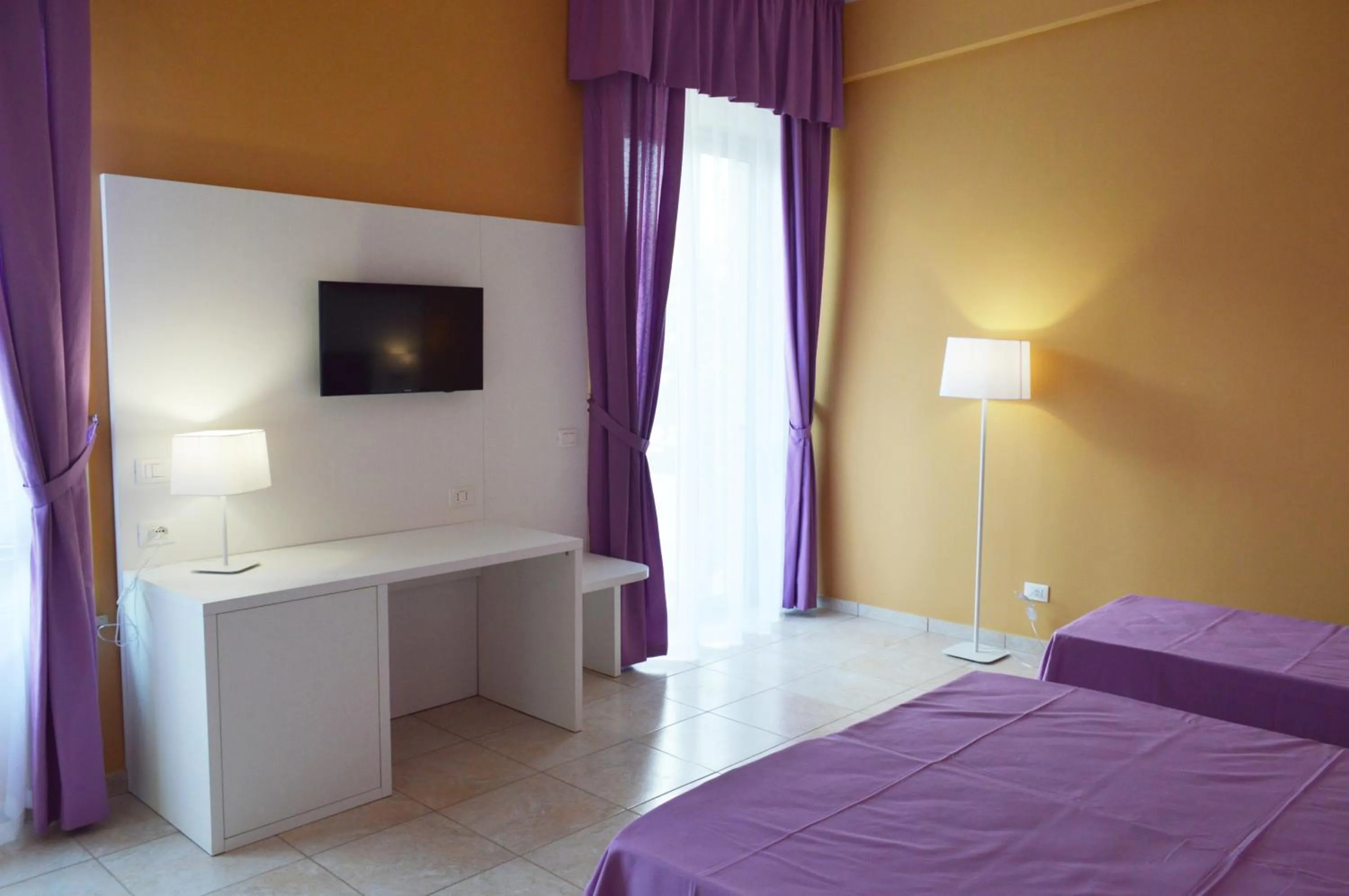 Photo of the whole room, Bed in B&B Liberty