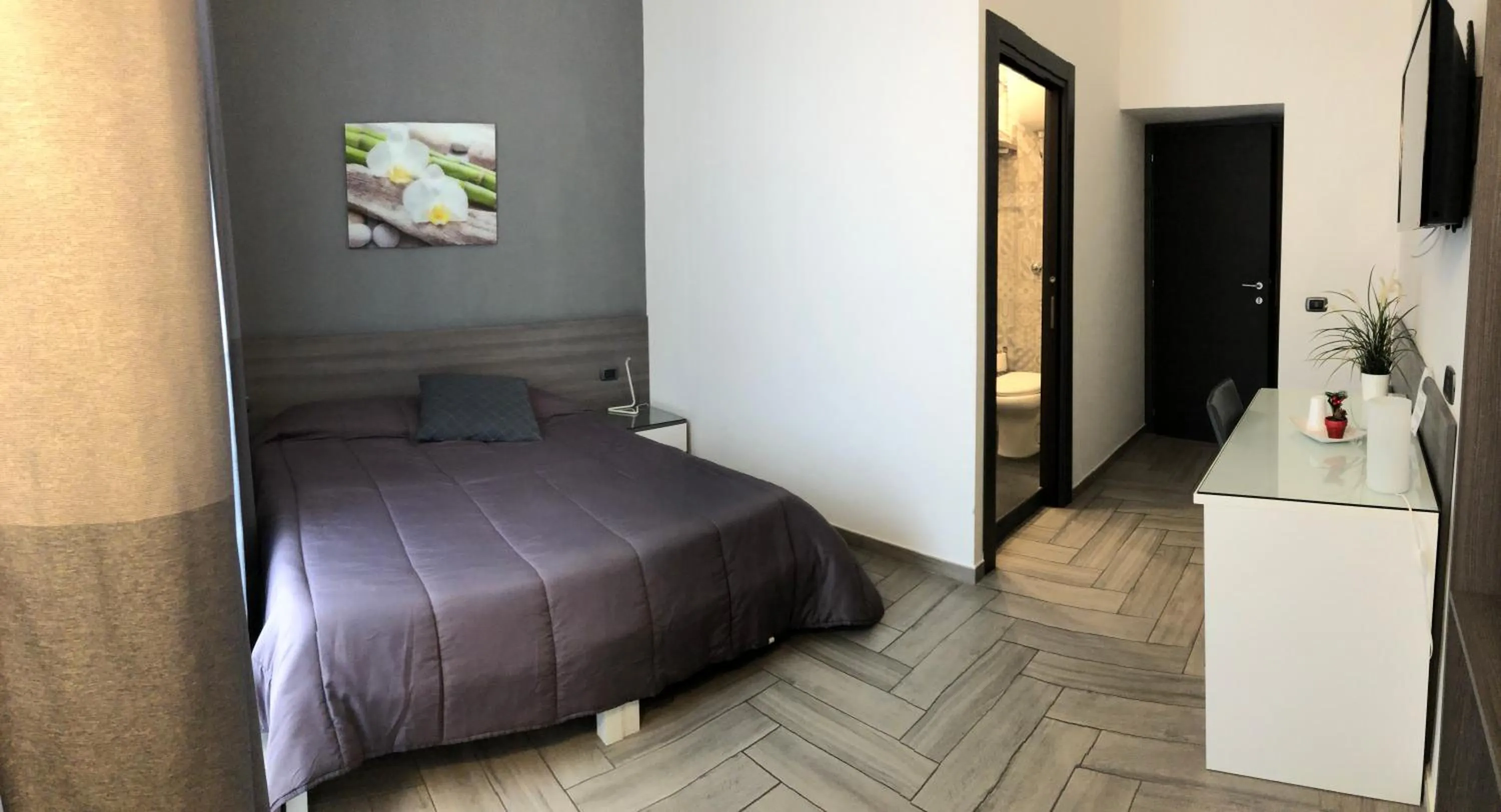 Photo of the whole room, Bed in La Dimora di Garibaldi