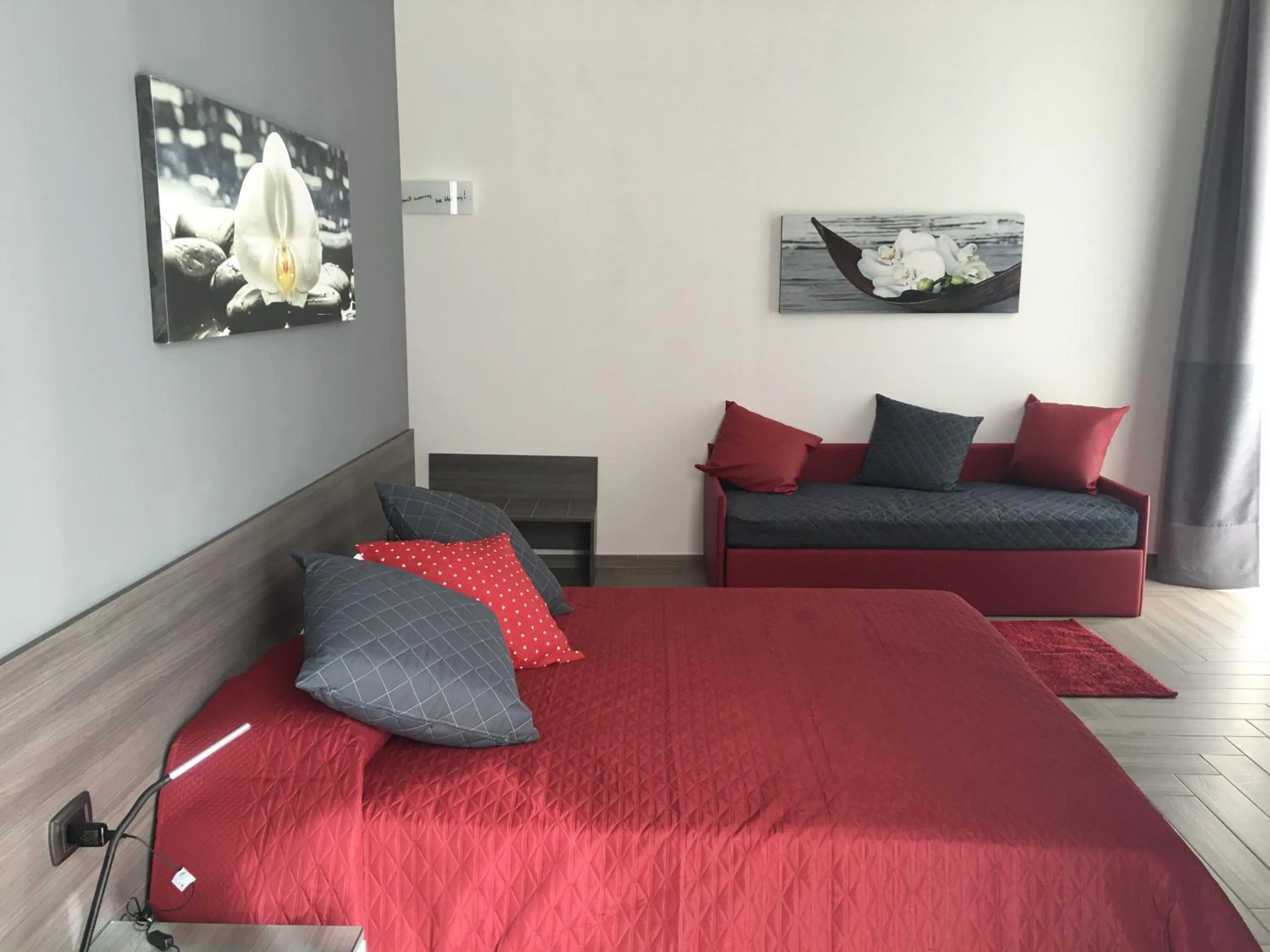 Photo of the whole room, Bed in La Dimora di Garibaldi