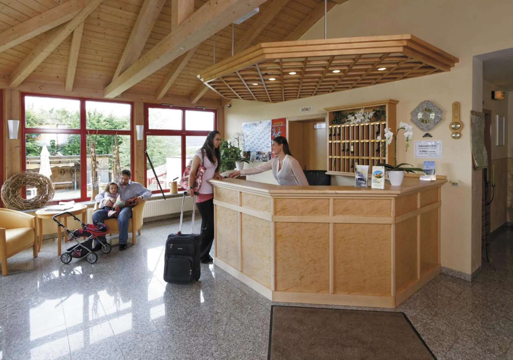 Lobby or reception in Panorama-Hotel am See