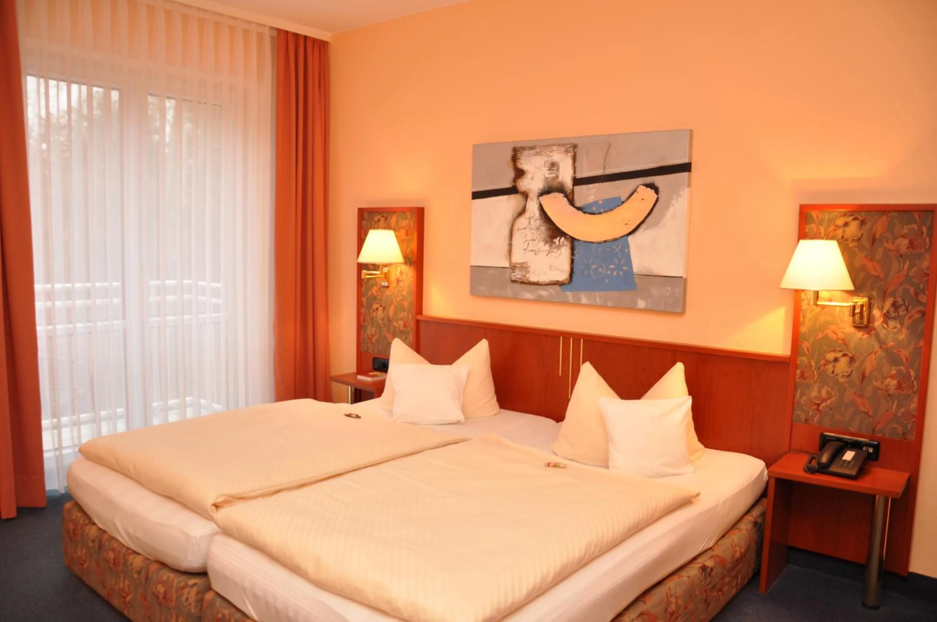 Decorative detail, Bed in AltstadtHotel an der Werra