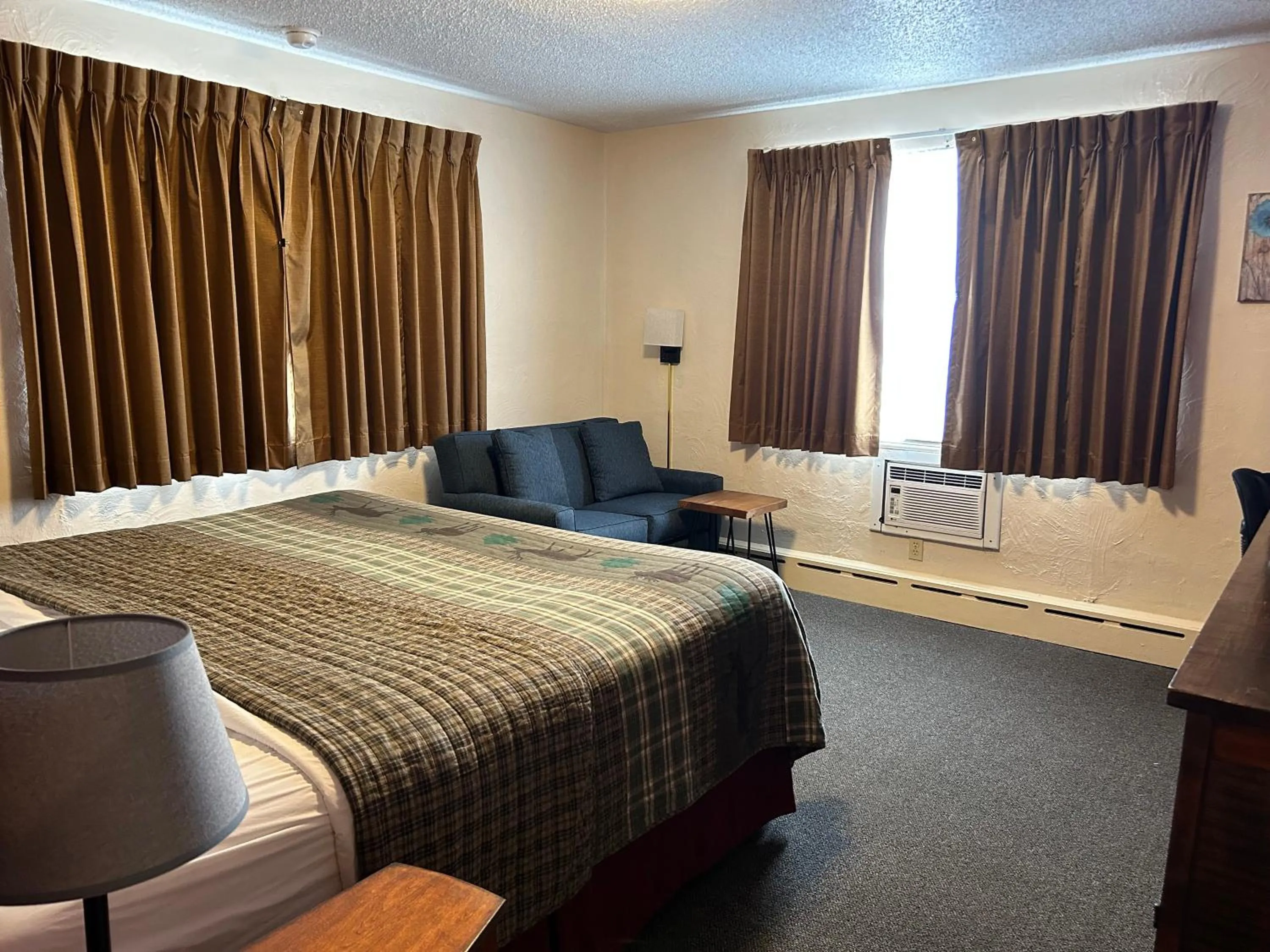 Bed in Great Western Colorado Lodge