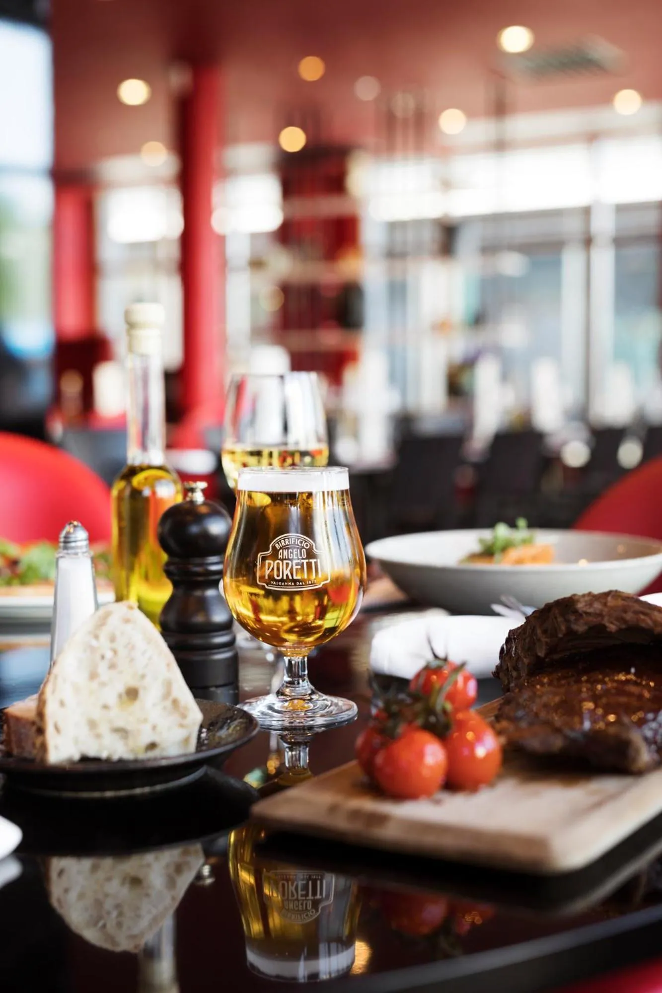 Restaurant/places to eat in ProfilHotels Opera