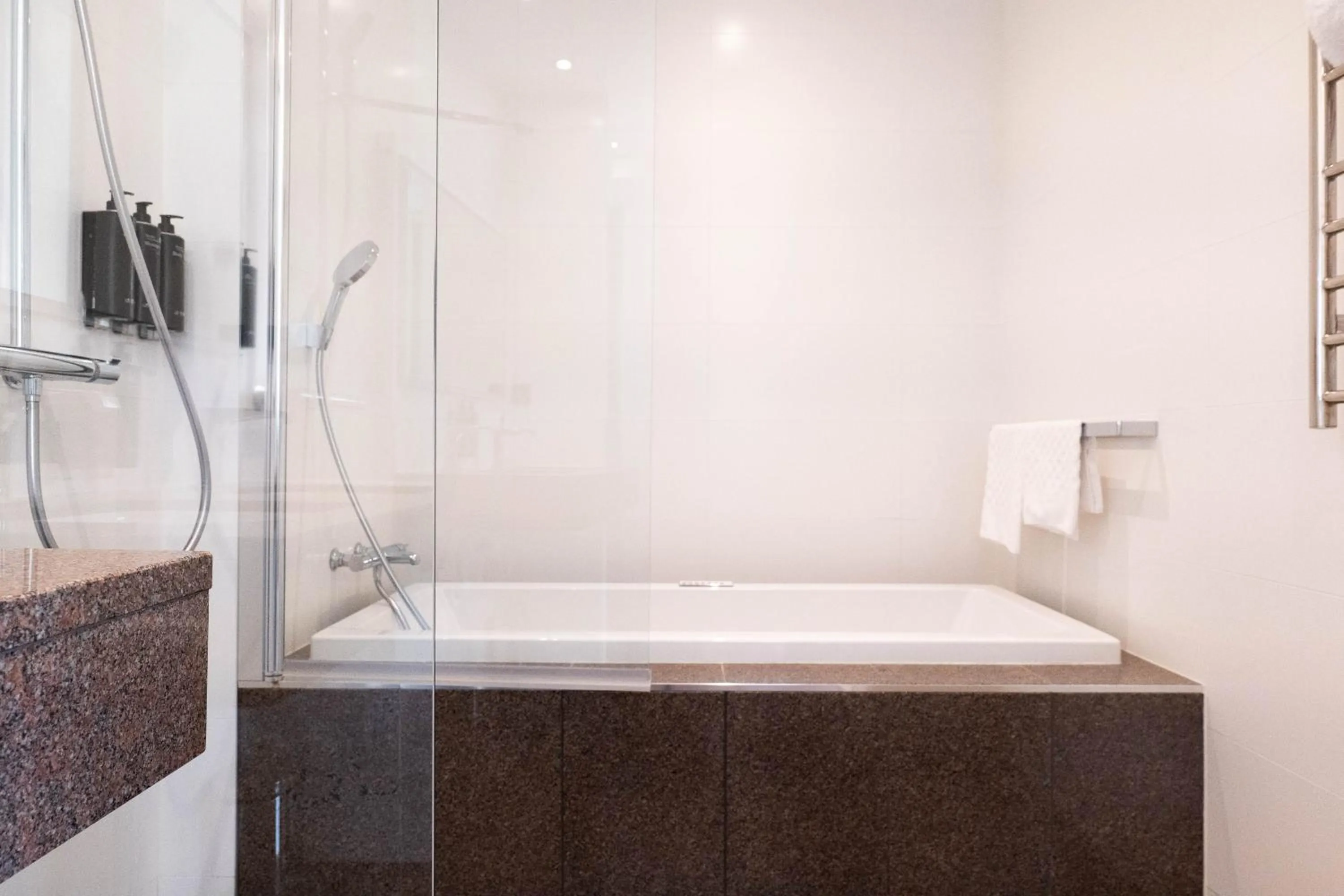 Shower in ProfilHotels Opera