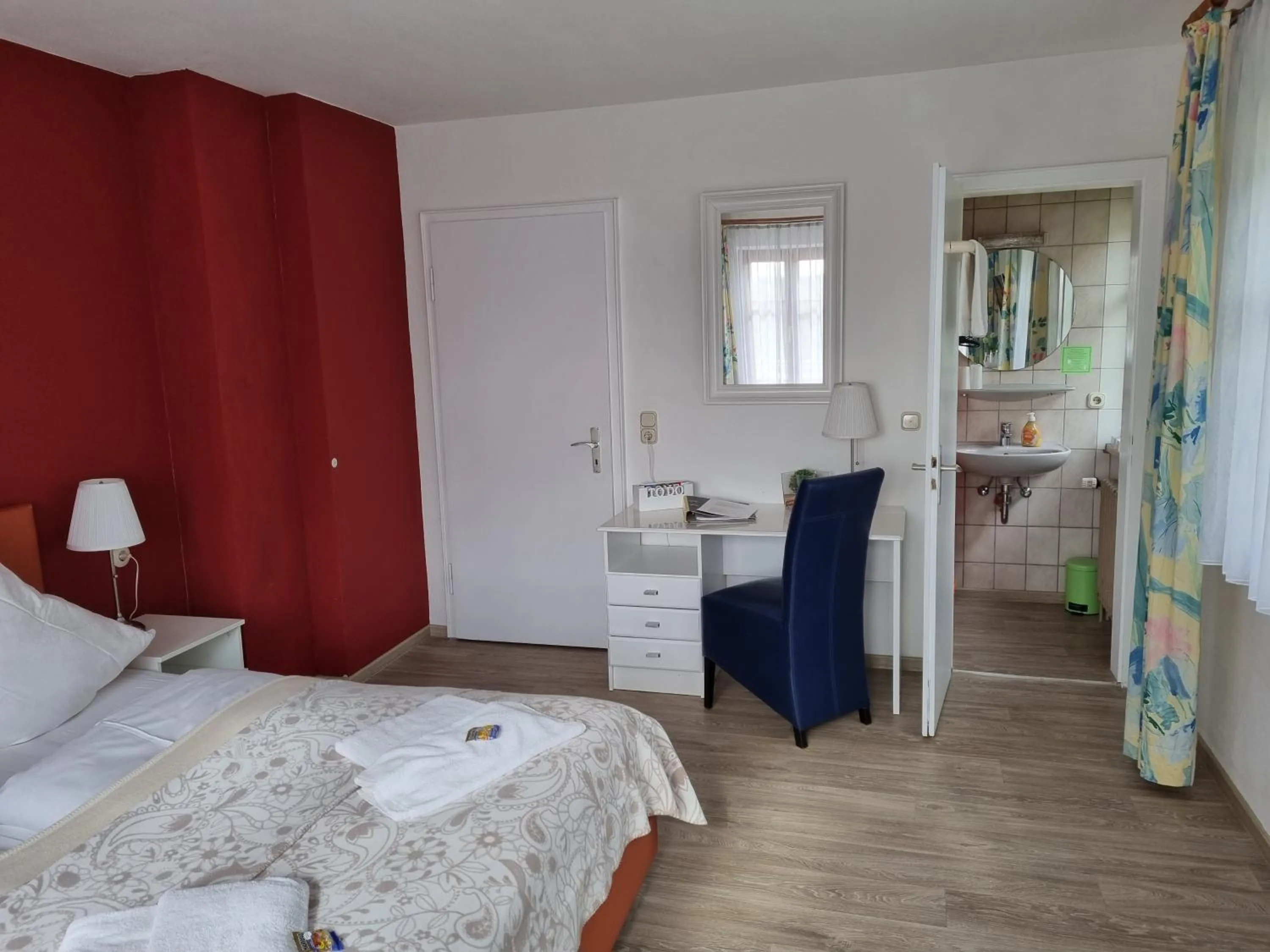 Bed in Boutiquehotel Goldene Rose - self-check-in