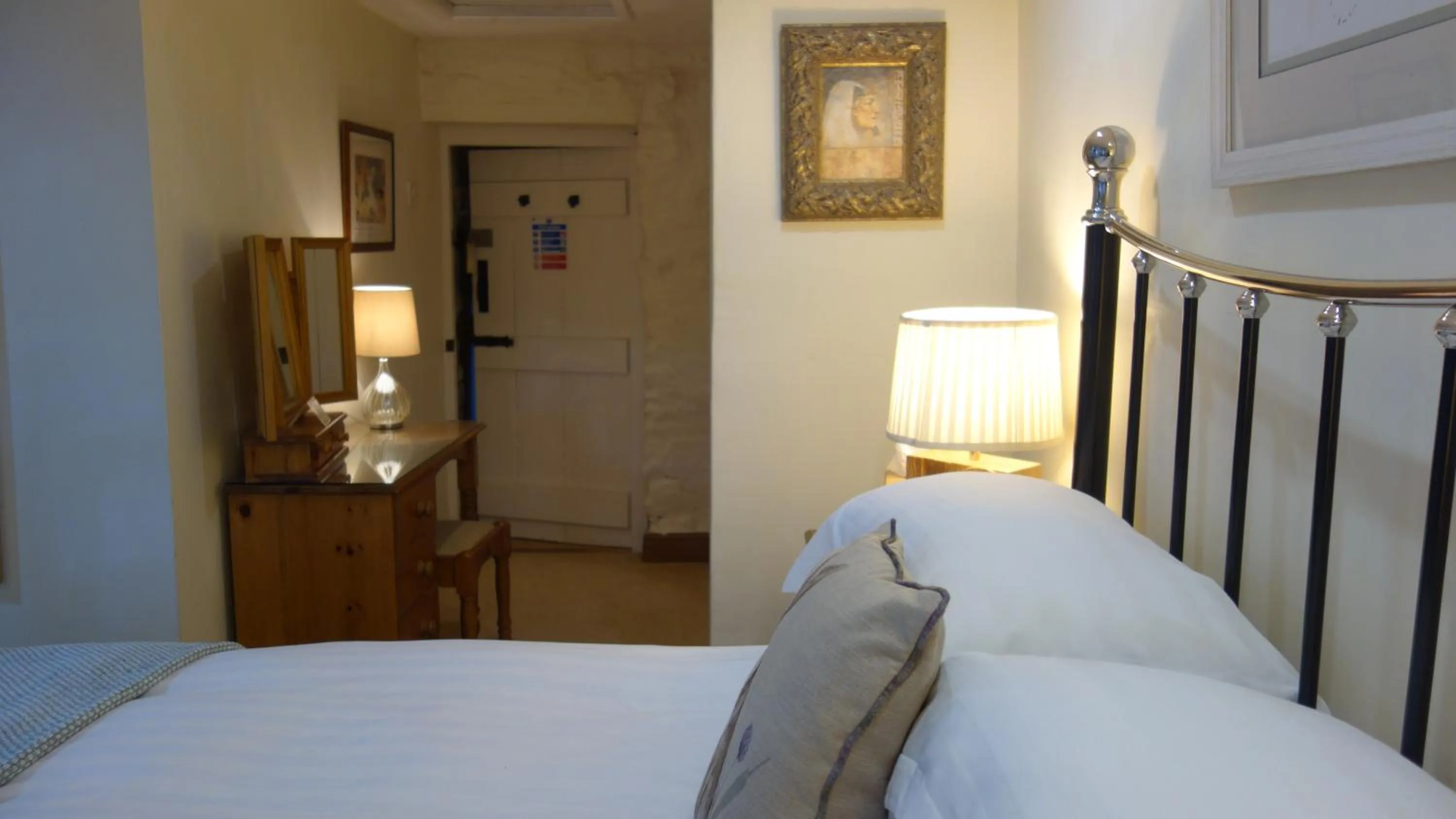 Bedroom, Bed in Eastview Bed and Breakfast