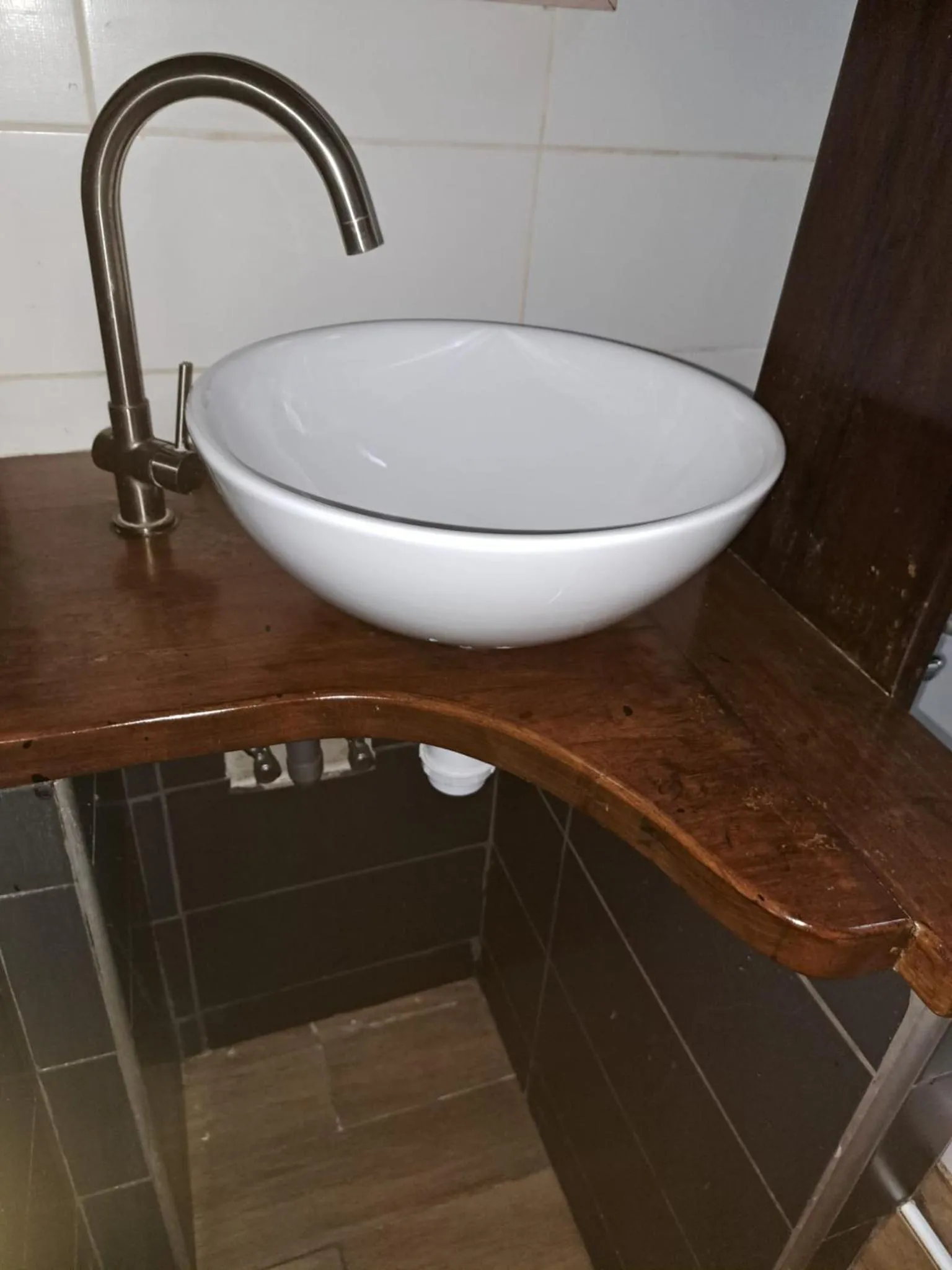 Bathroom in Golden Lion