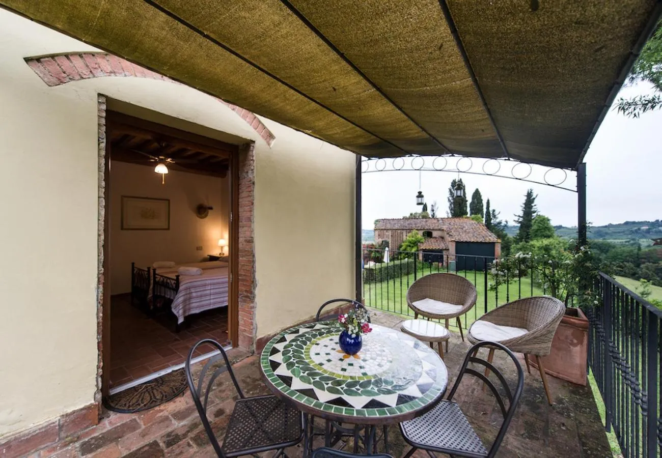 Deluxe Double or Twin Room with Balcony in Agriturismo I Moricci