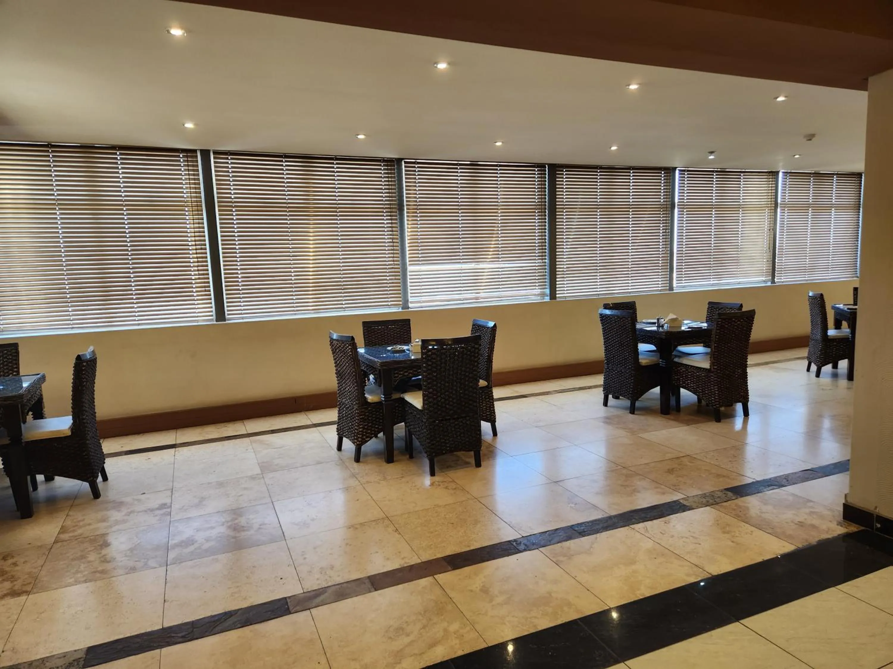 Palm Continental Hotel