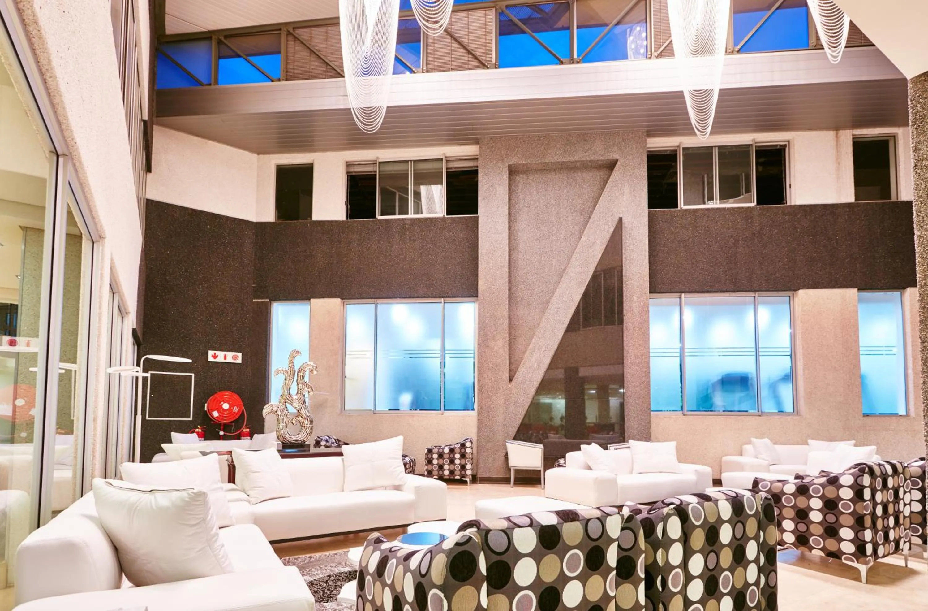 Patio in Palm Continental Hotel