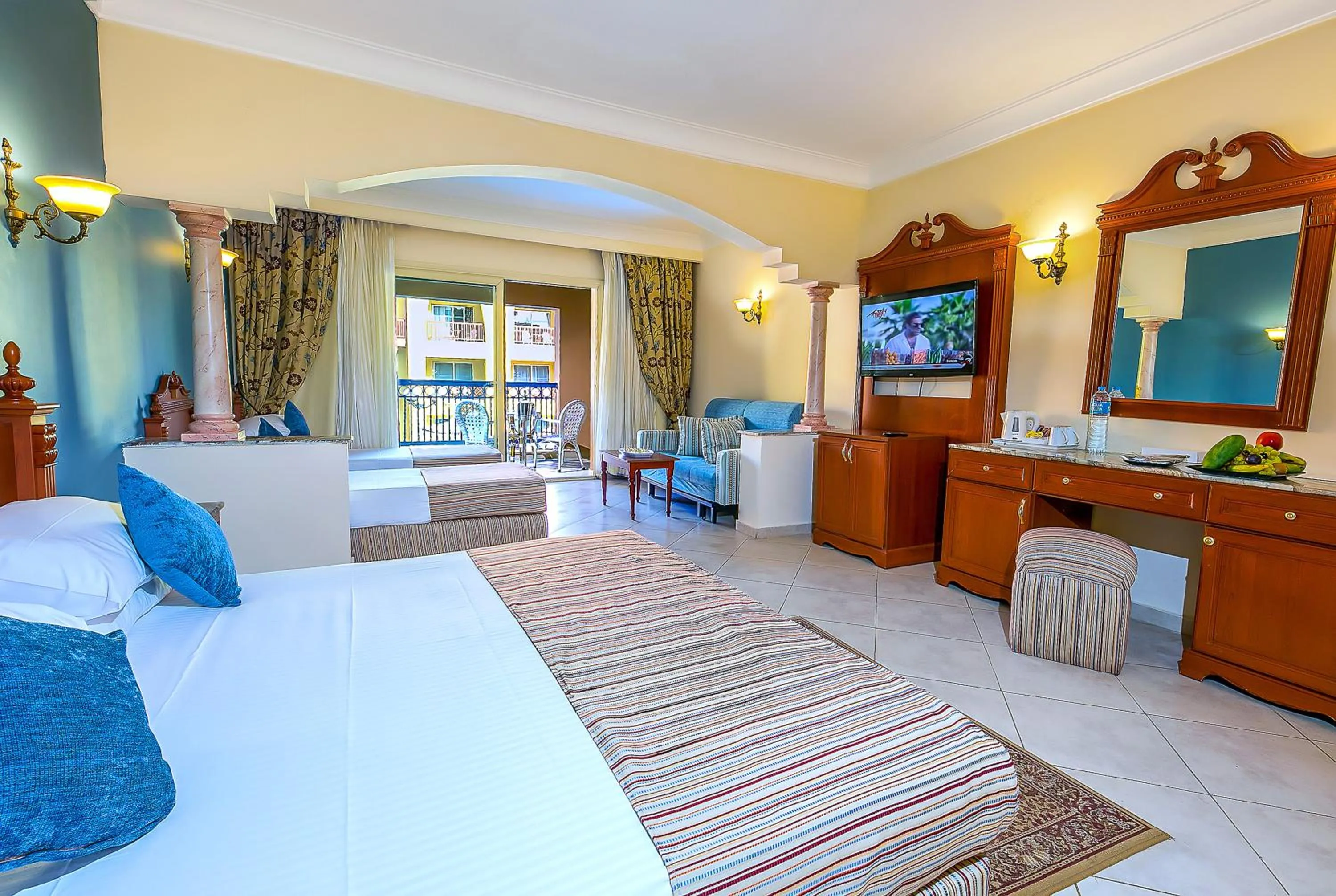 Bedroom, Bed in Titanic Palace Families and couples only