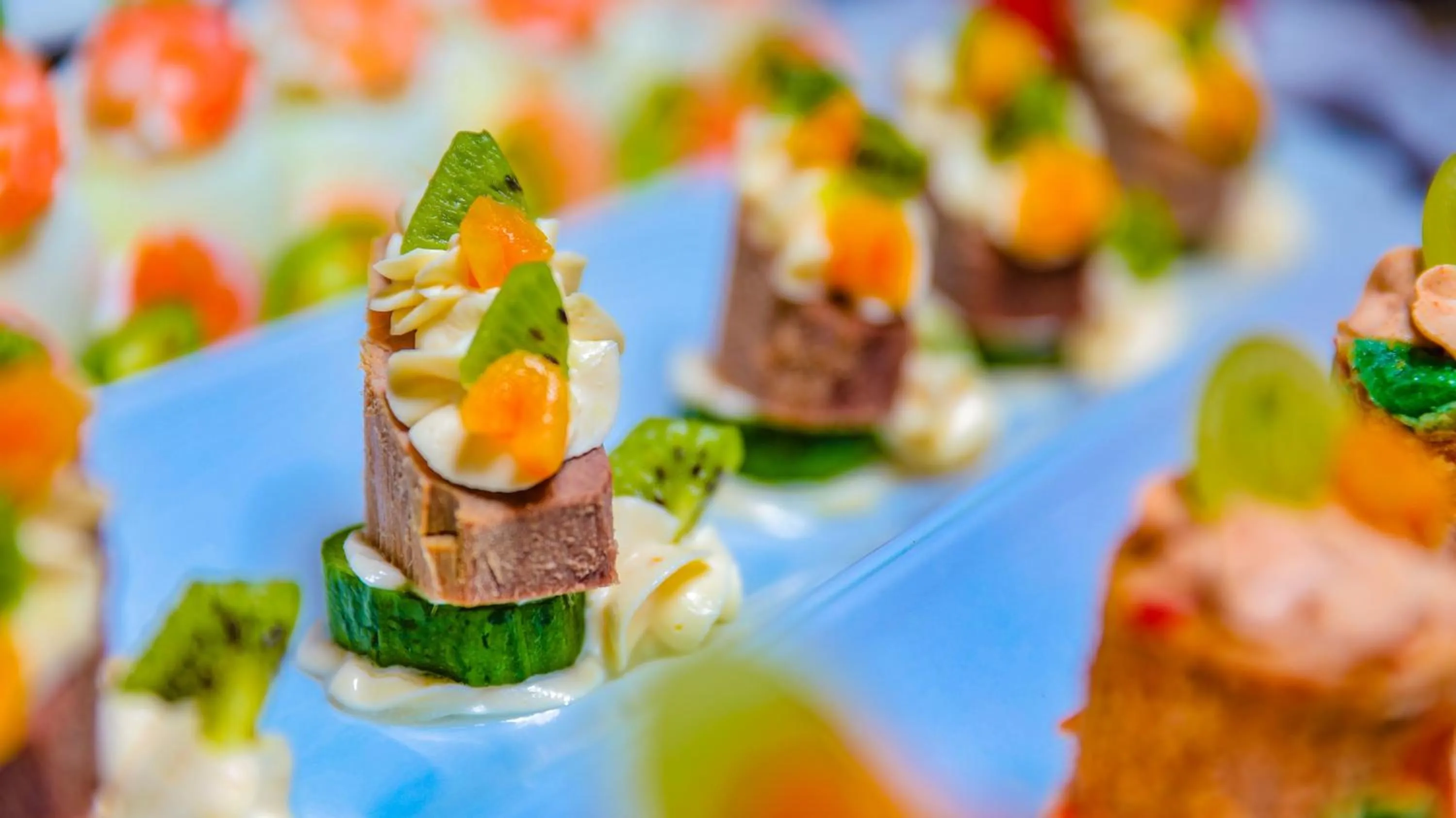 Restaurant/places to eat, Food in Titanic Palace Families and couples only