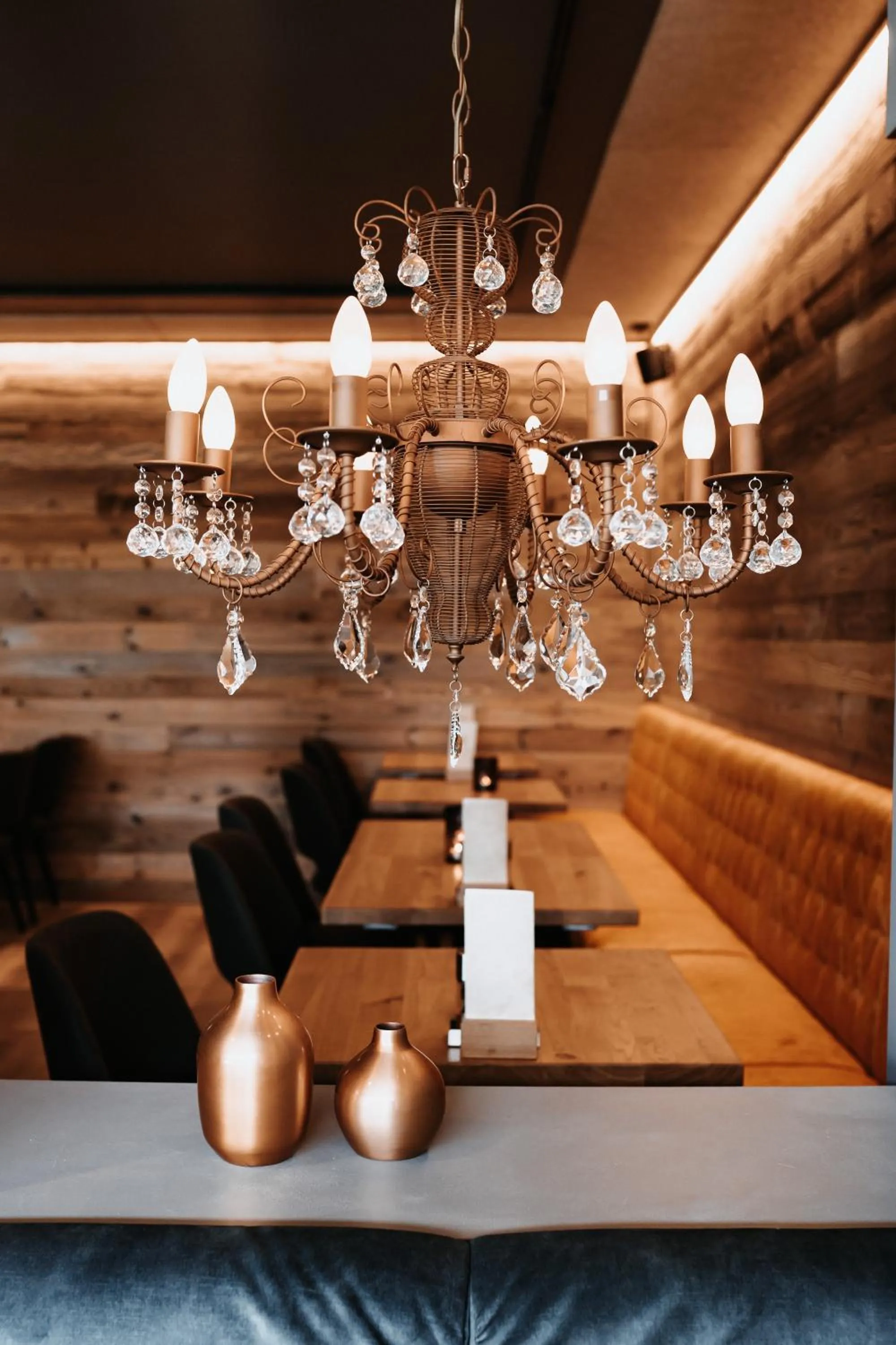 Restaurant/places to eat in My Place