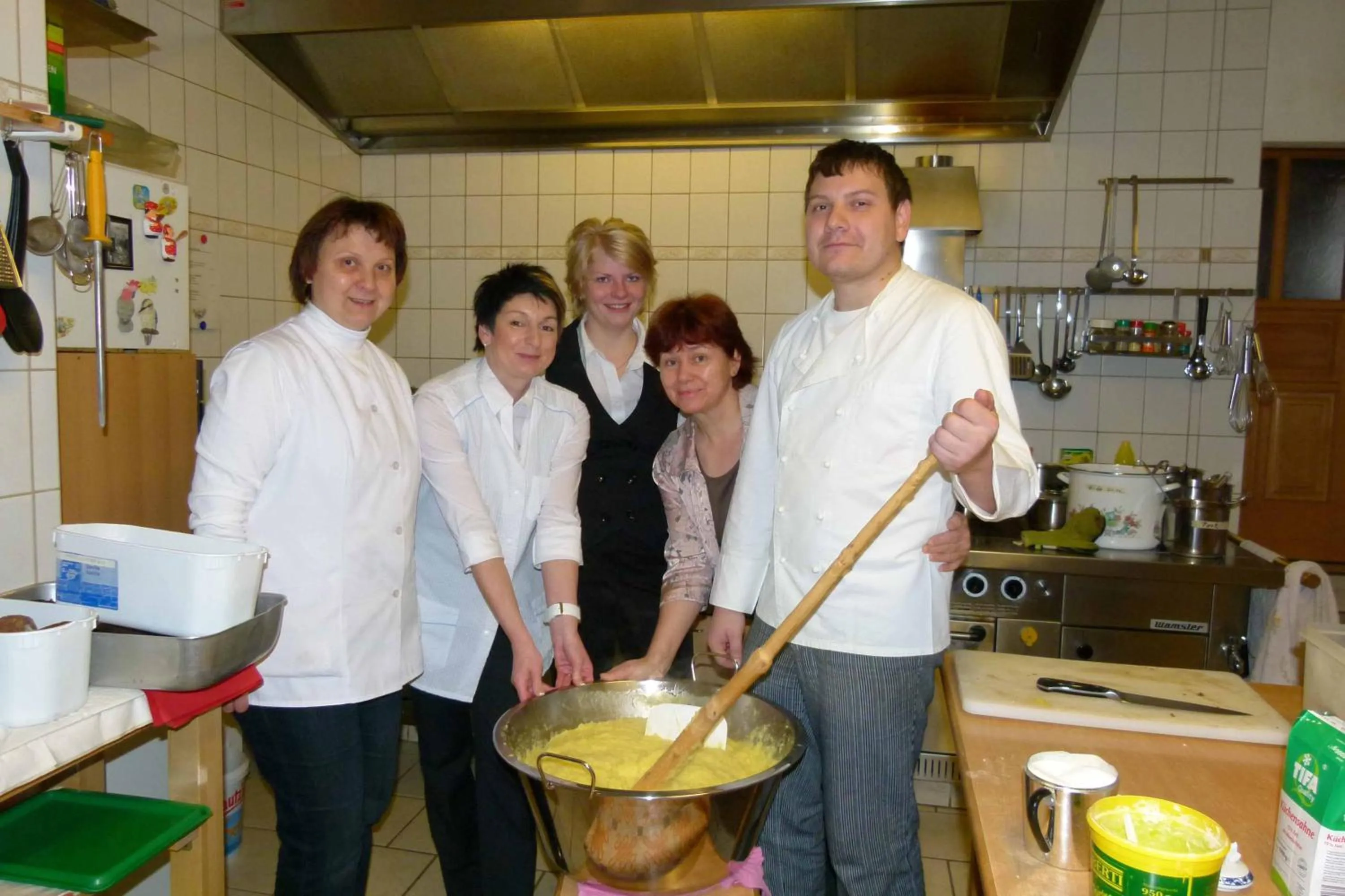 People in Hotel & Gasthof Garküche
