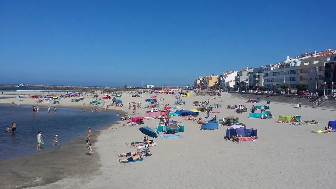 Beach in Apartamentos Turísticos Vila Praia