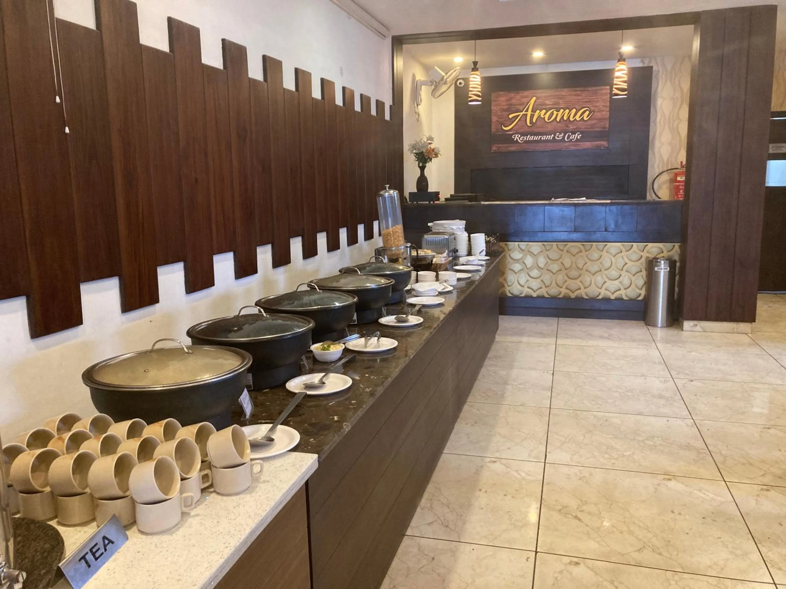 Breakfast in Hotel The Onix