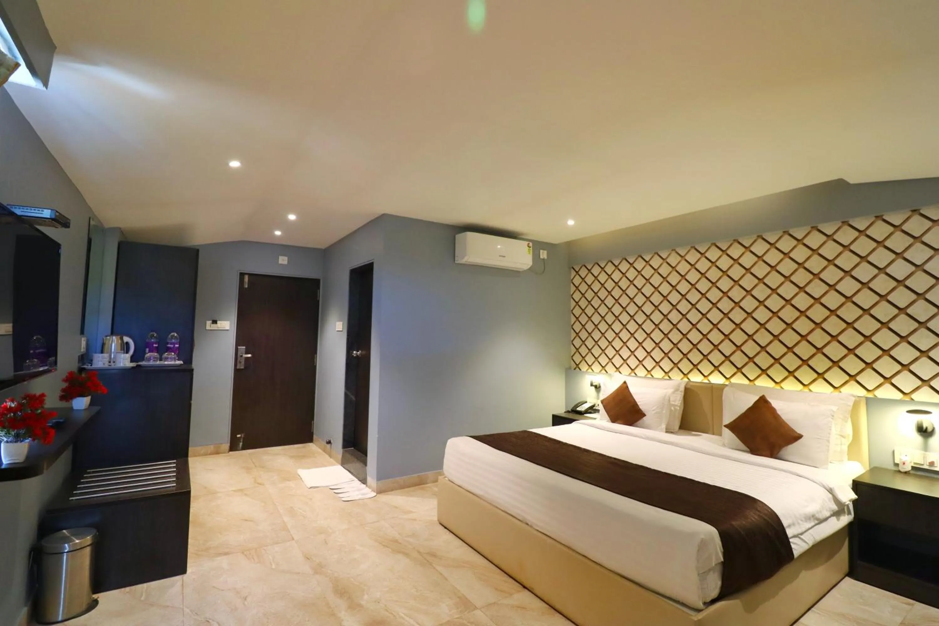 Bed in The Grand Legacy Resort & Spa - TGL - Pure Vegetarian Mahabaleshwar