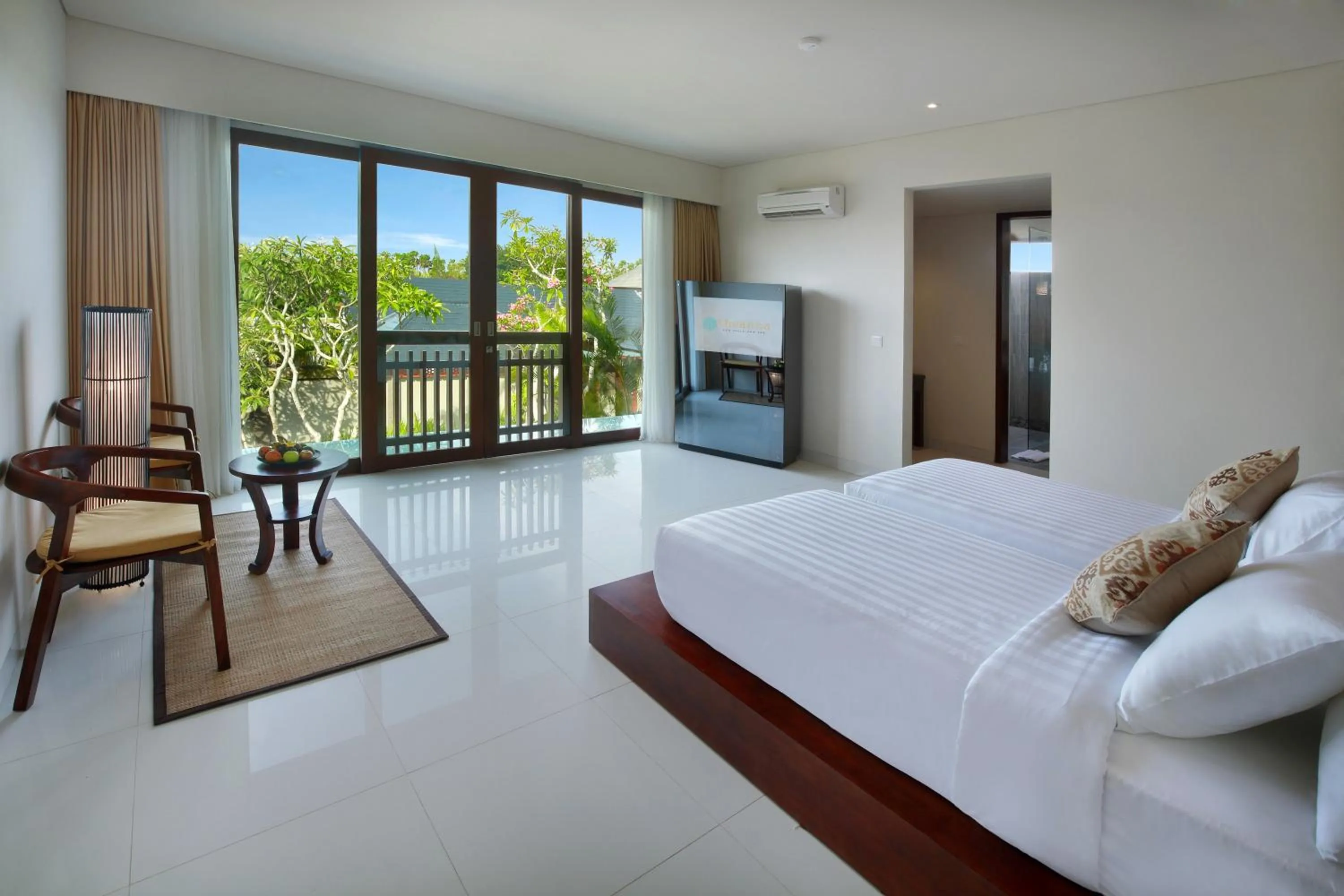 TV and multimedia, Bed in Theanna Villa and Spa Canggu