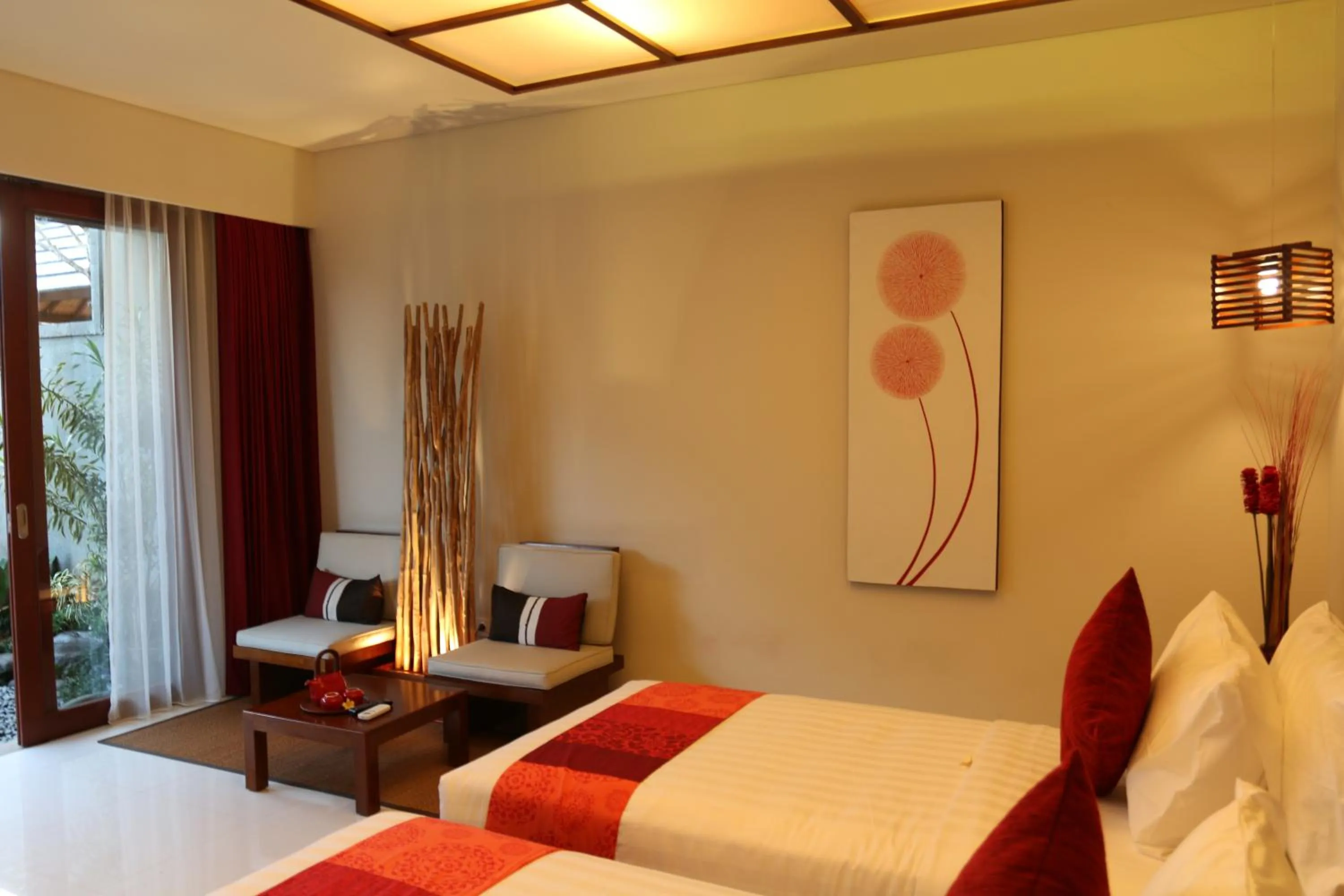 Bed in Theanna Villa and Spa Canggu