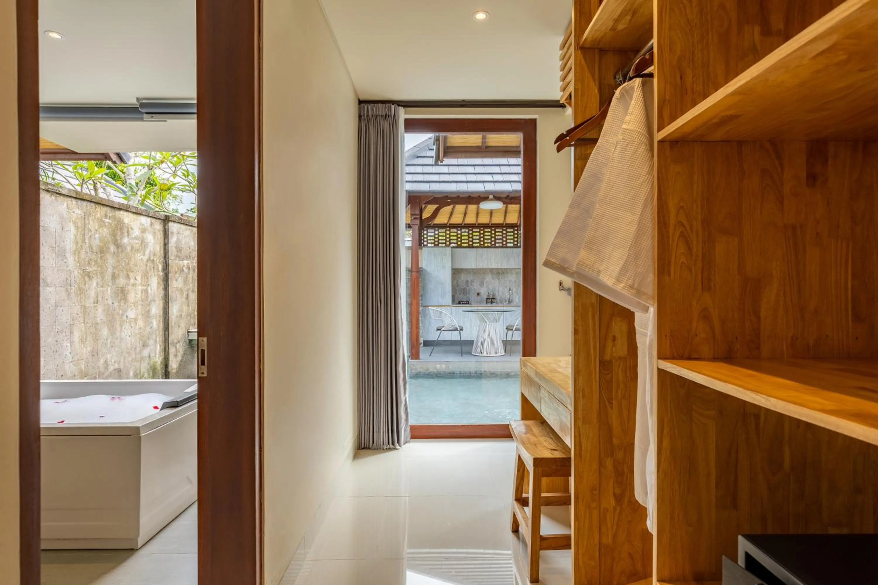 Pool view in Theanna Villa and Spa Canggu