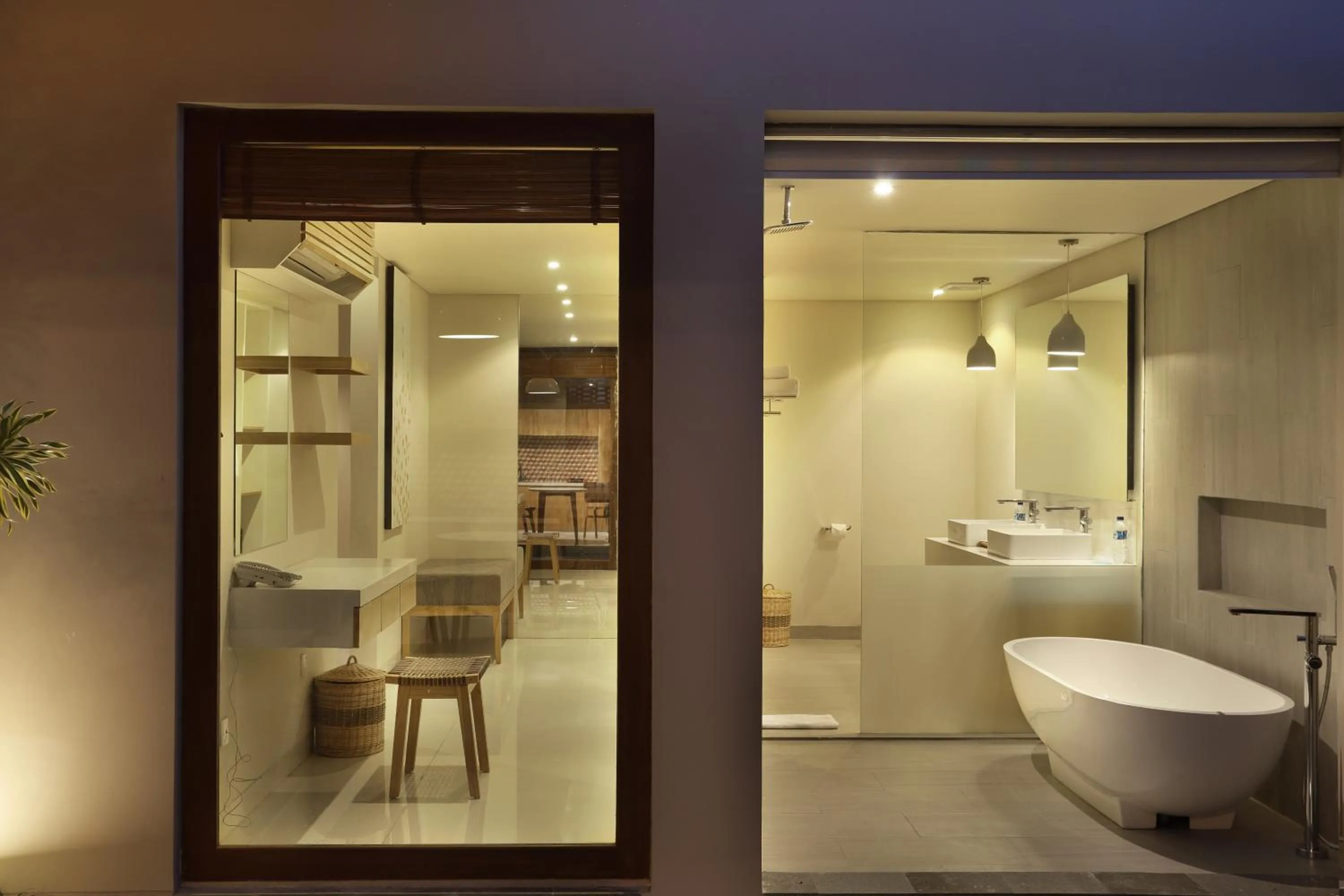 Bathroom in Theanna Villa and Spa Canggu