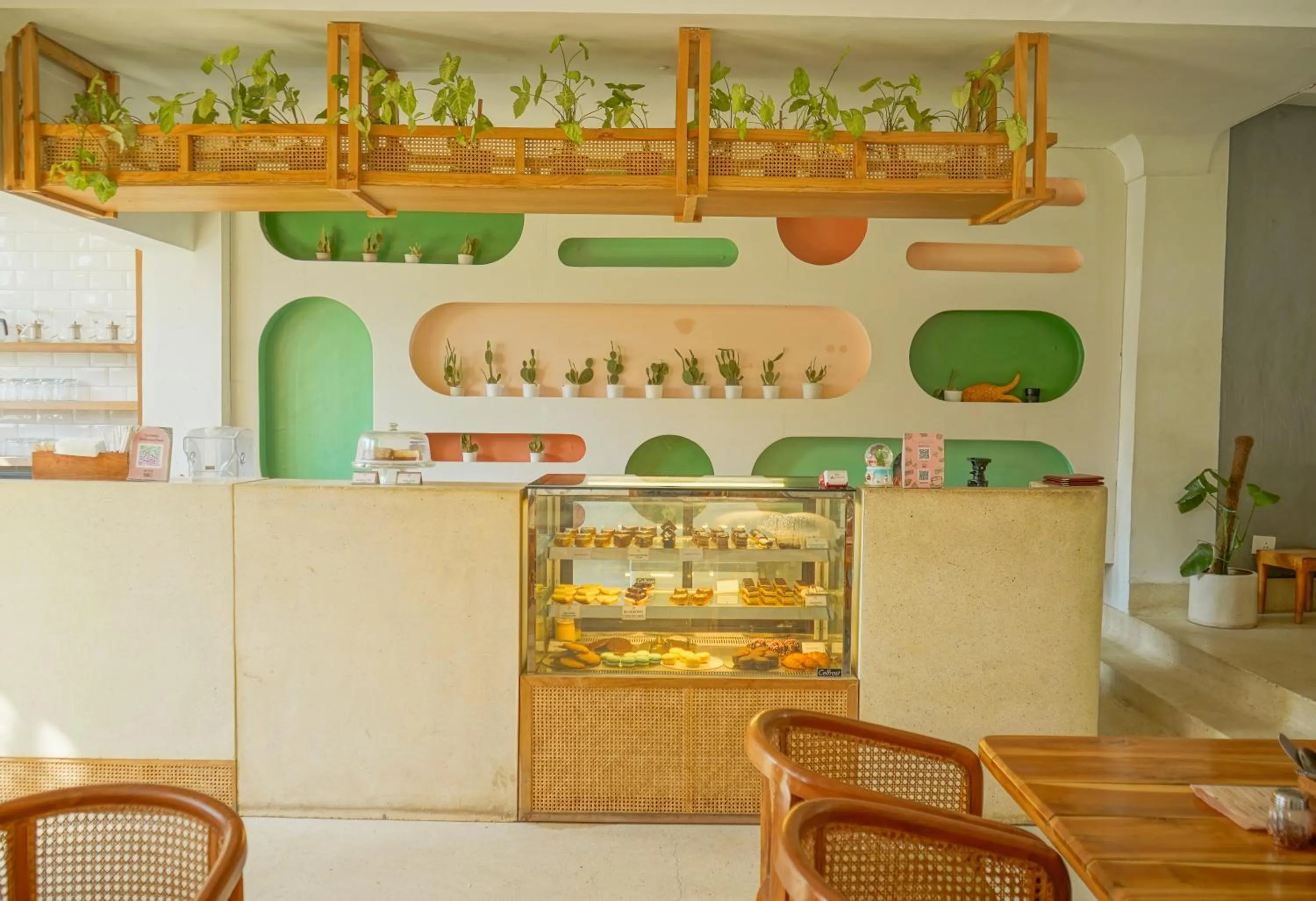 Restaurant/places to eat in Hotel Ishan - A Ganges Riverside Retreat by Salvus