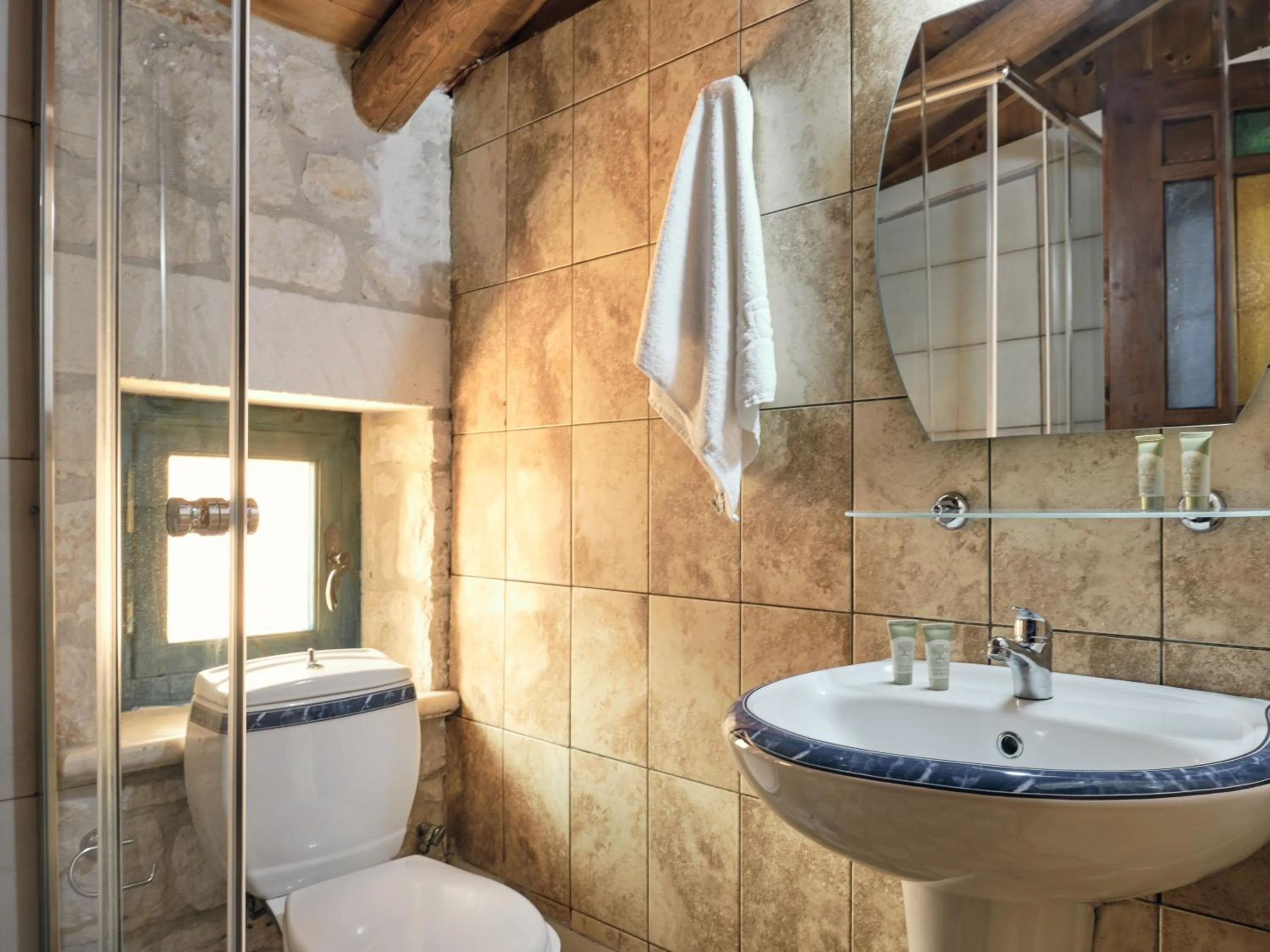 Bathroom in Diamond Suites