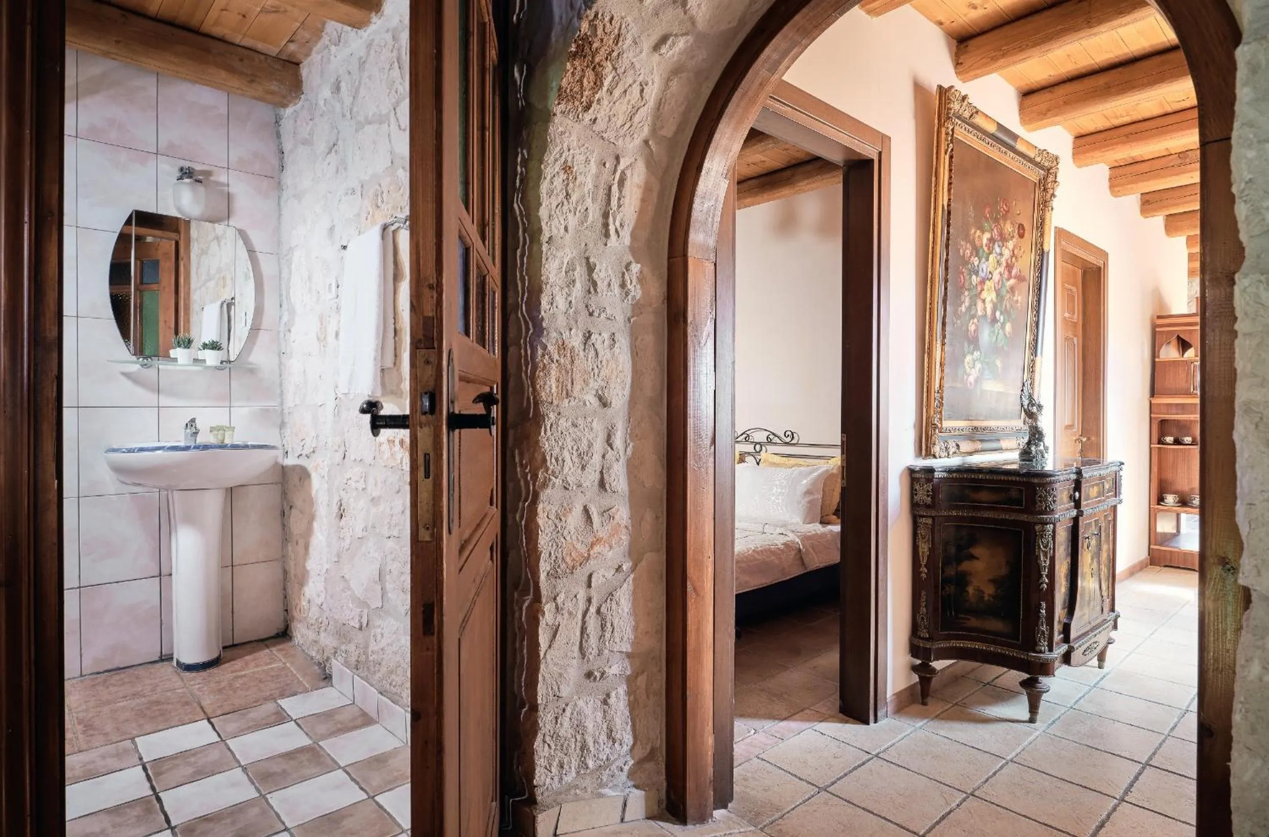 Bathroom in Diamond Suites