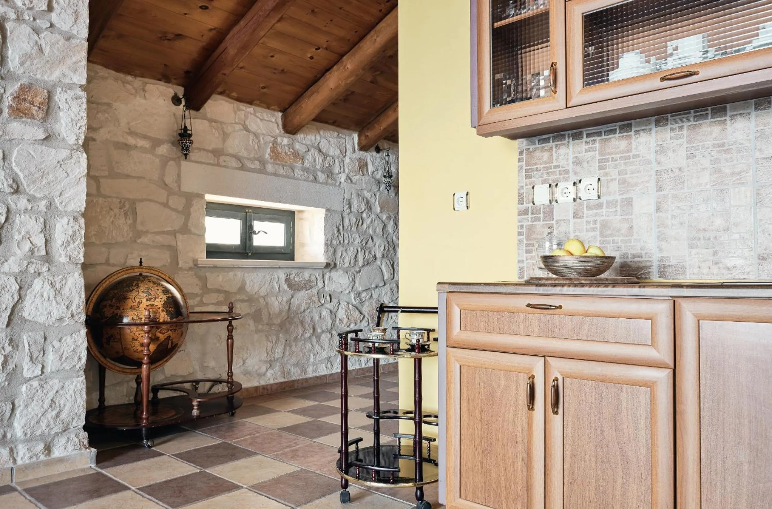 Coffee/tea facilities in Diamond Suites