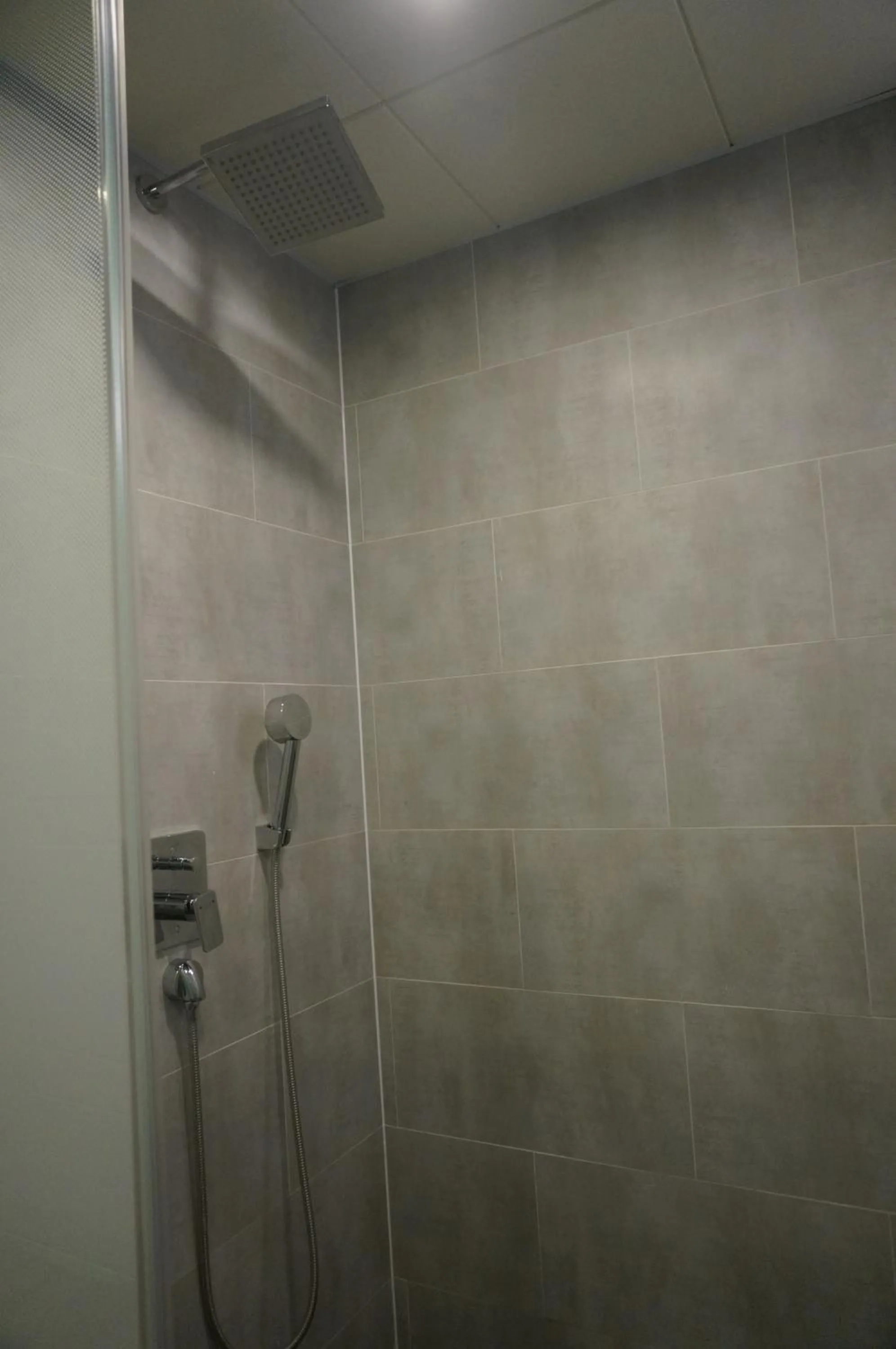 Shower in MU Hotel