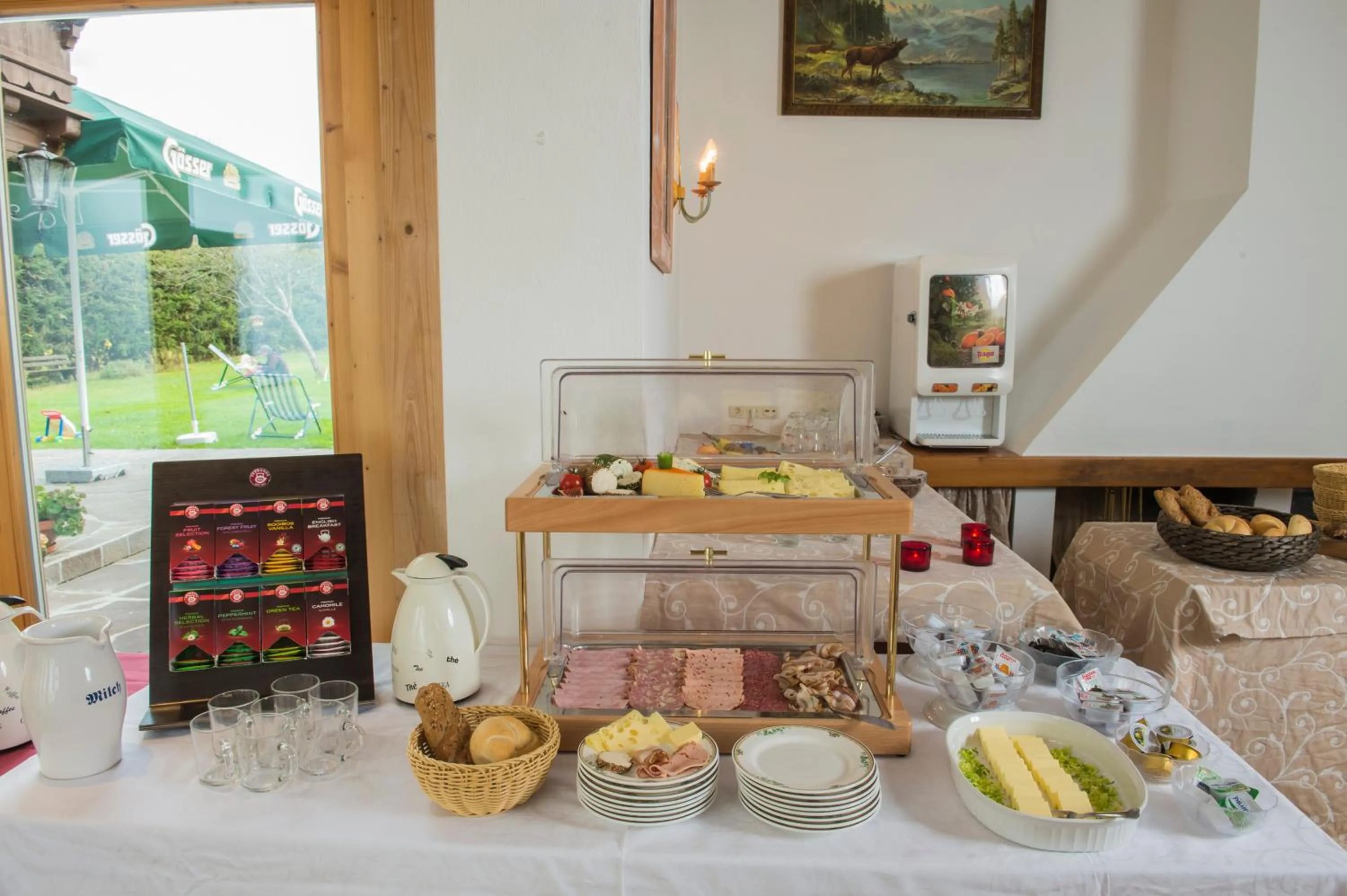 Buffet breakfast in Pension Thainerhof