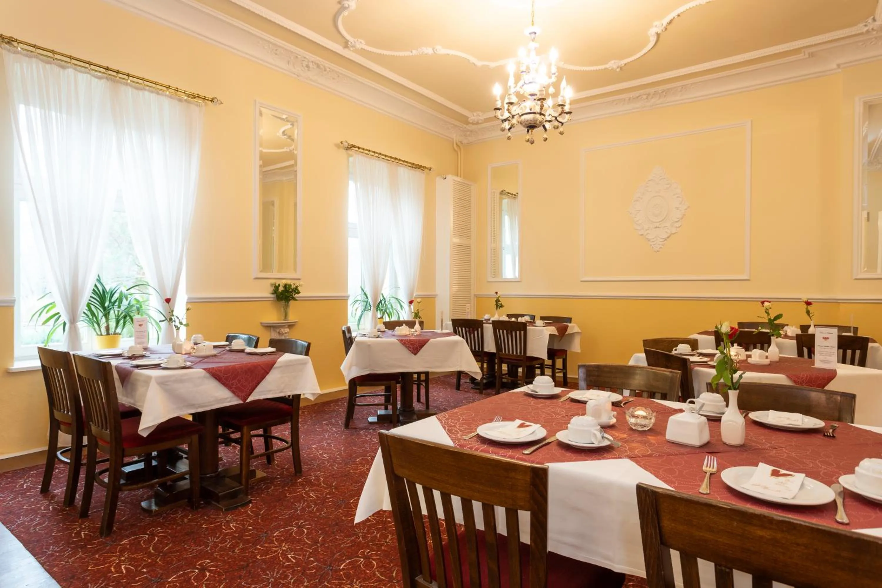 Breakfast in Palais am Kleistpark