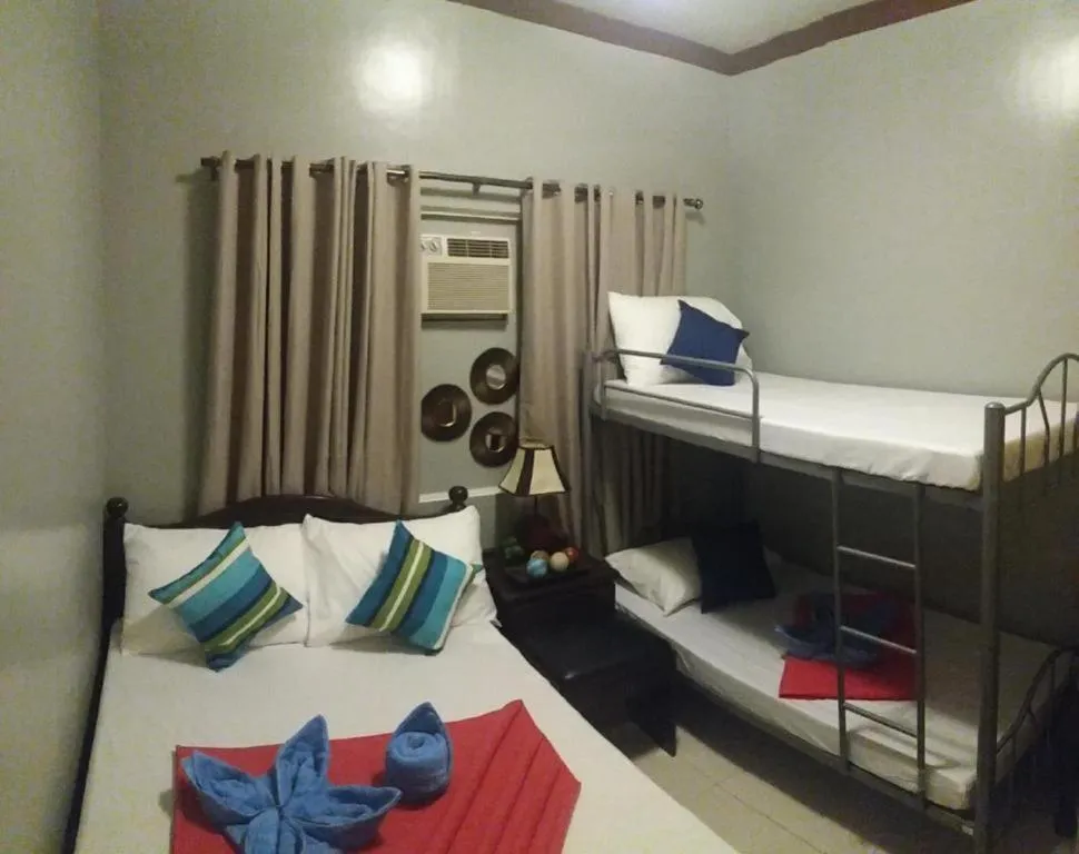 Bed in The Stopover Hostel - Mactan