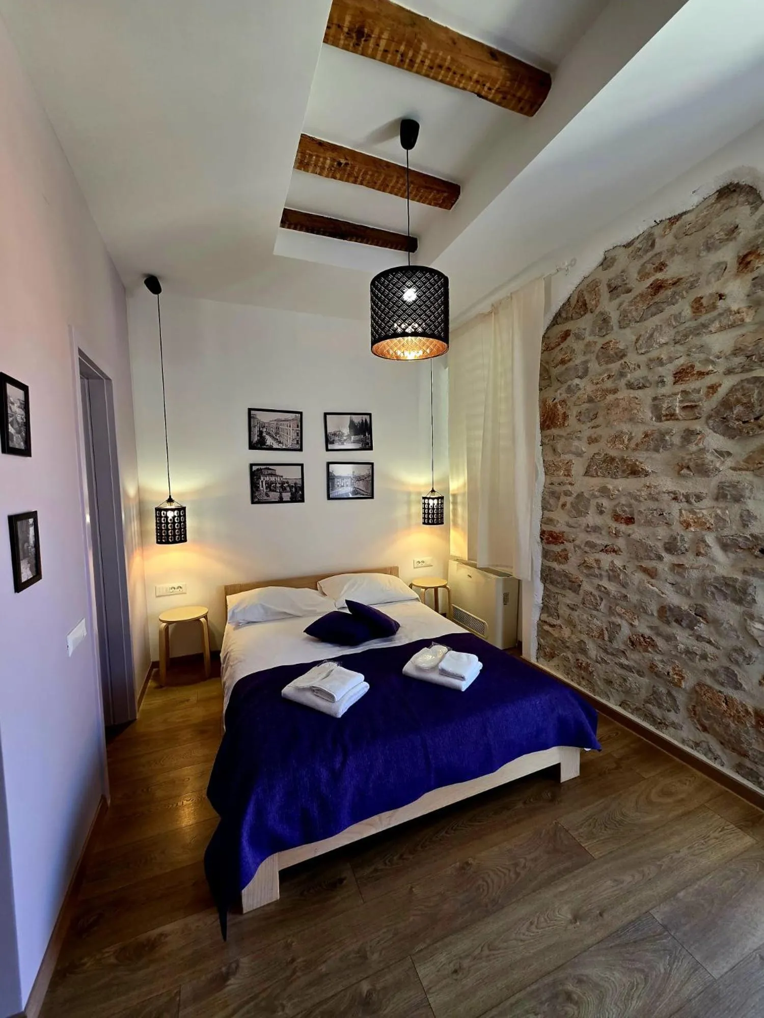 Bed in Guverna New City Accommodation