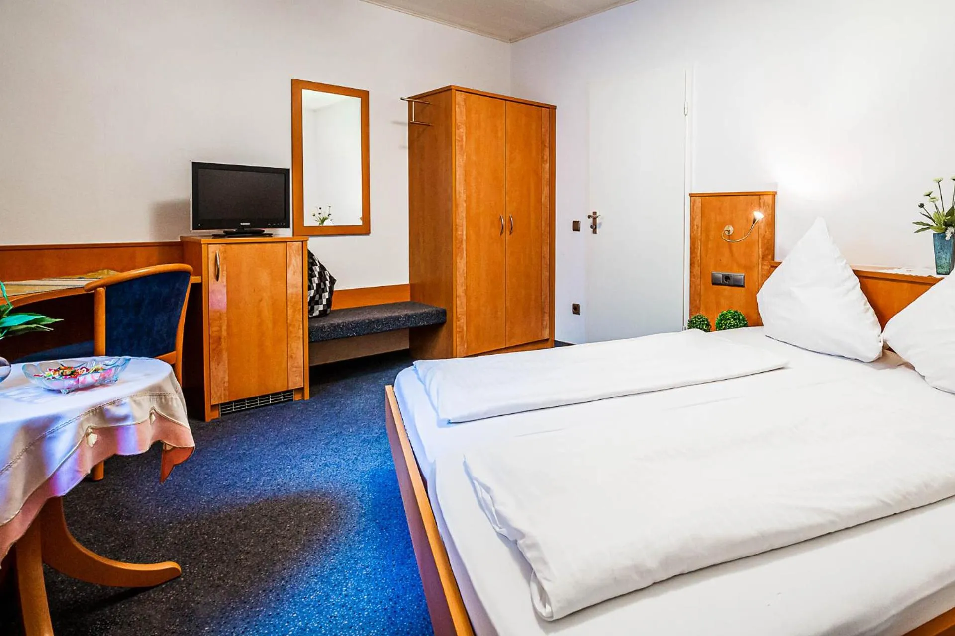 Bed in Hotel Quellenhof