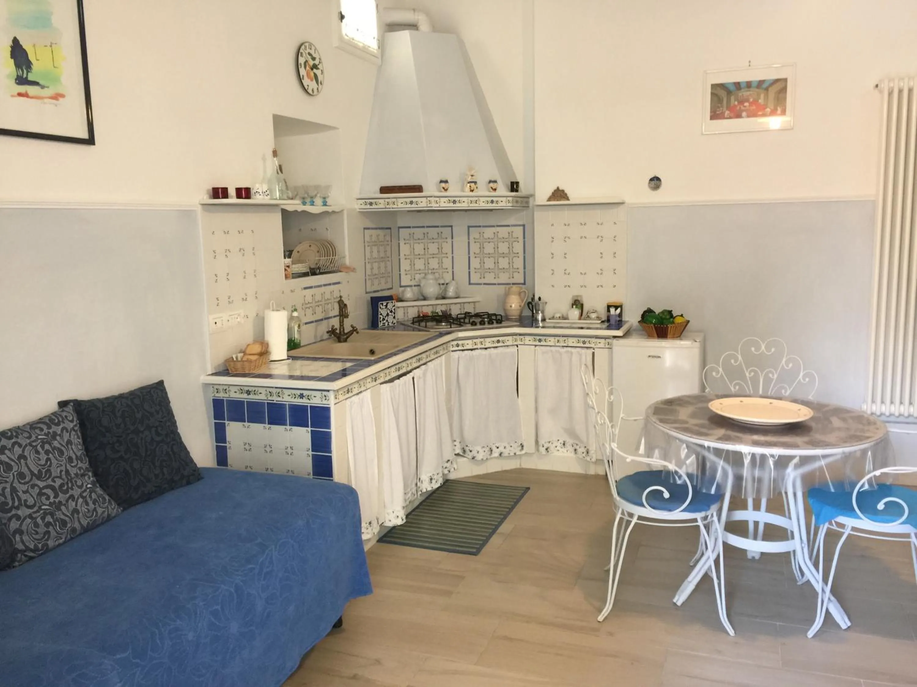 Photo of the whole room in Il Cancello