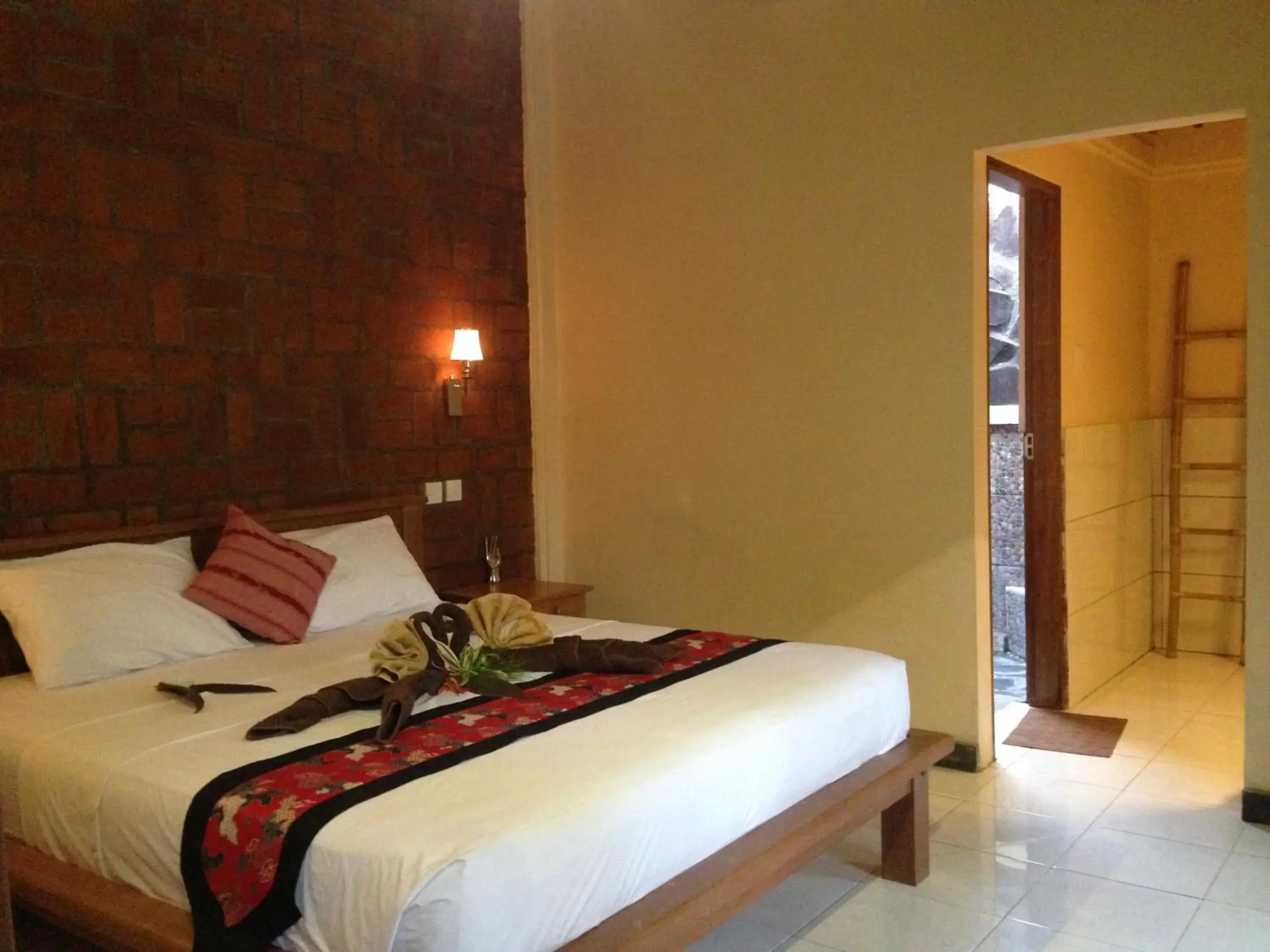 Superior Double Room with Mountain View in Biorock Homestay & Dive Center Pemuteran Superior Double Room with Mountain View in Biorock Homestay & Dive Center Pemuteran