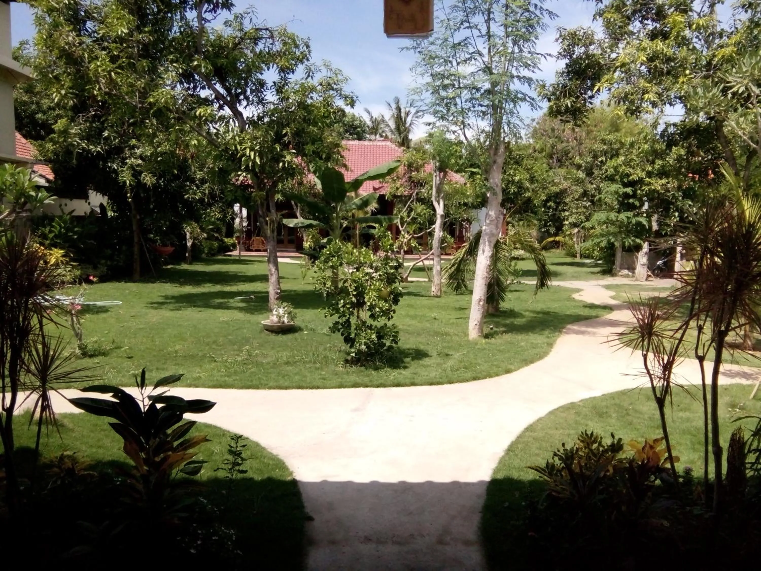 Garden in Biorock Homestay & Dive Center Pemuteran