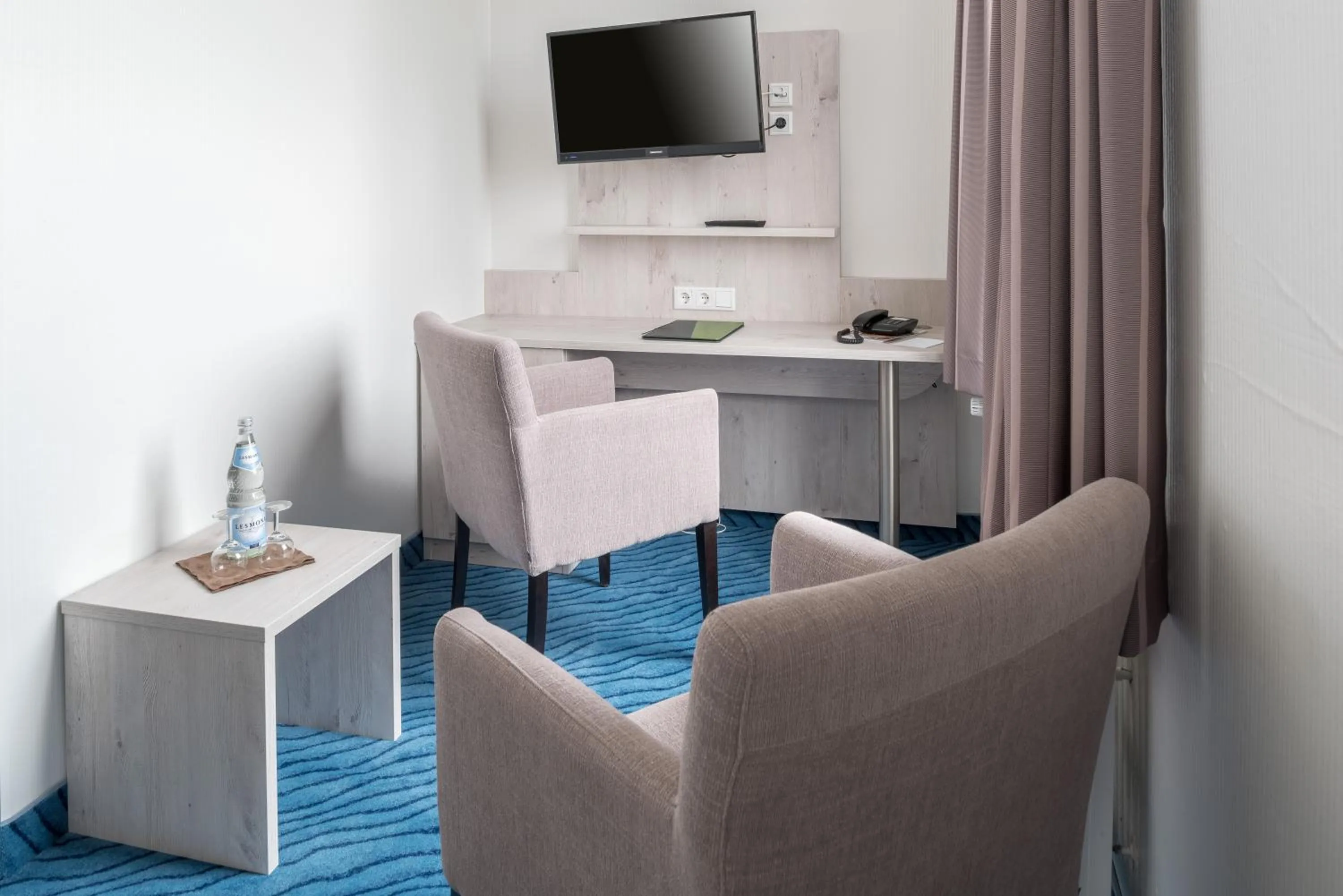 Photo of the whole room in Inselhotel Rote Erde