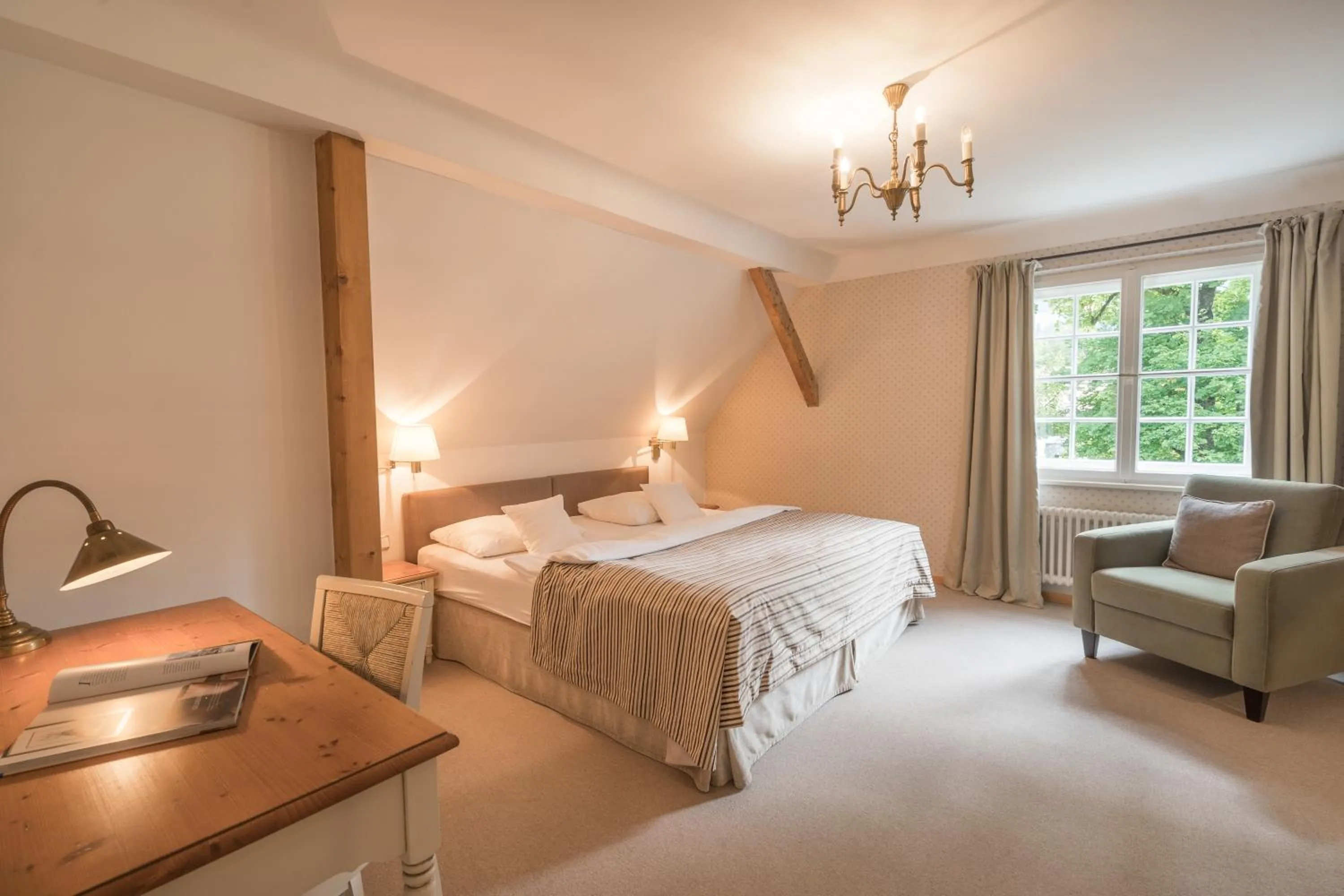 Bed in Geldernhaus Hotel garni