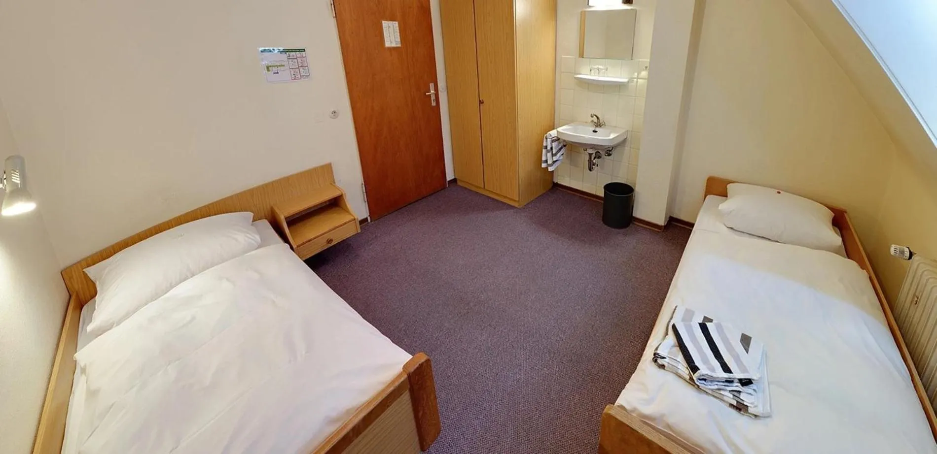 Photo of the whole room, Bed in Pension Keinath