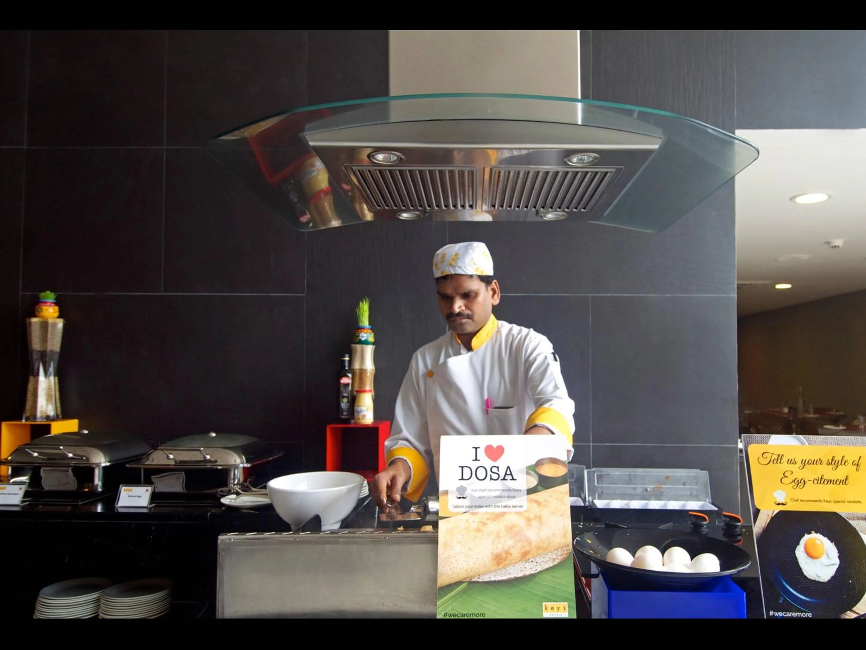 Restaurant/places to eat in Keys Select by Lemon Tree Hotels, Visakhapatnam