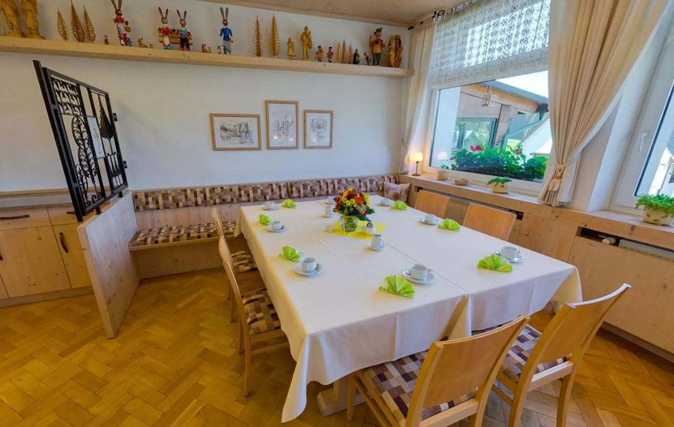 Restaurant/places to eat in Ferienhotel Mühlleithen