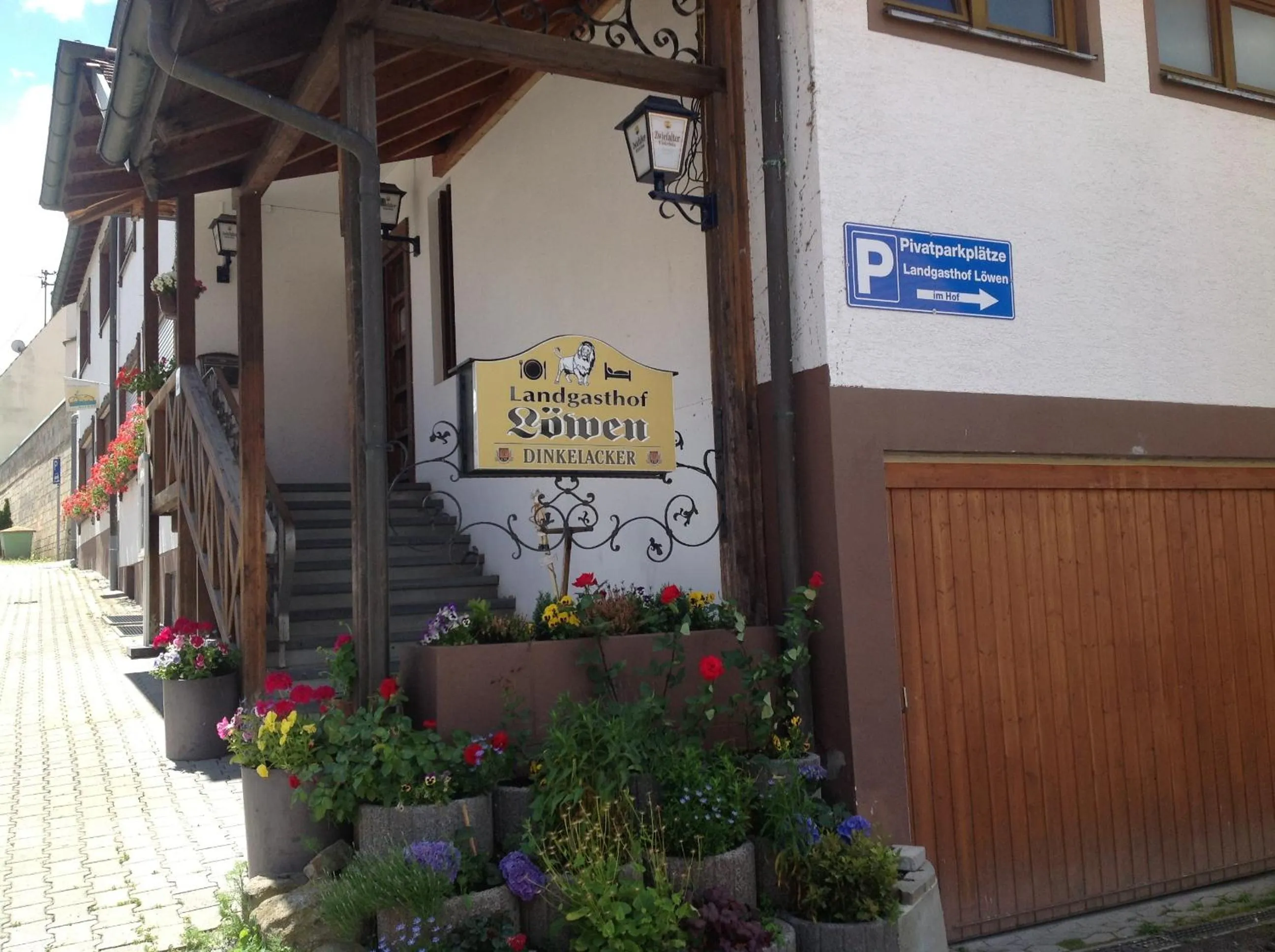 Facade/entrance in Landgasthof Löwen