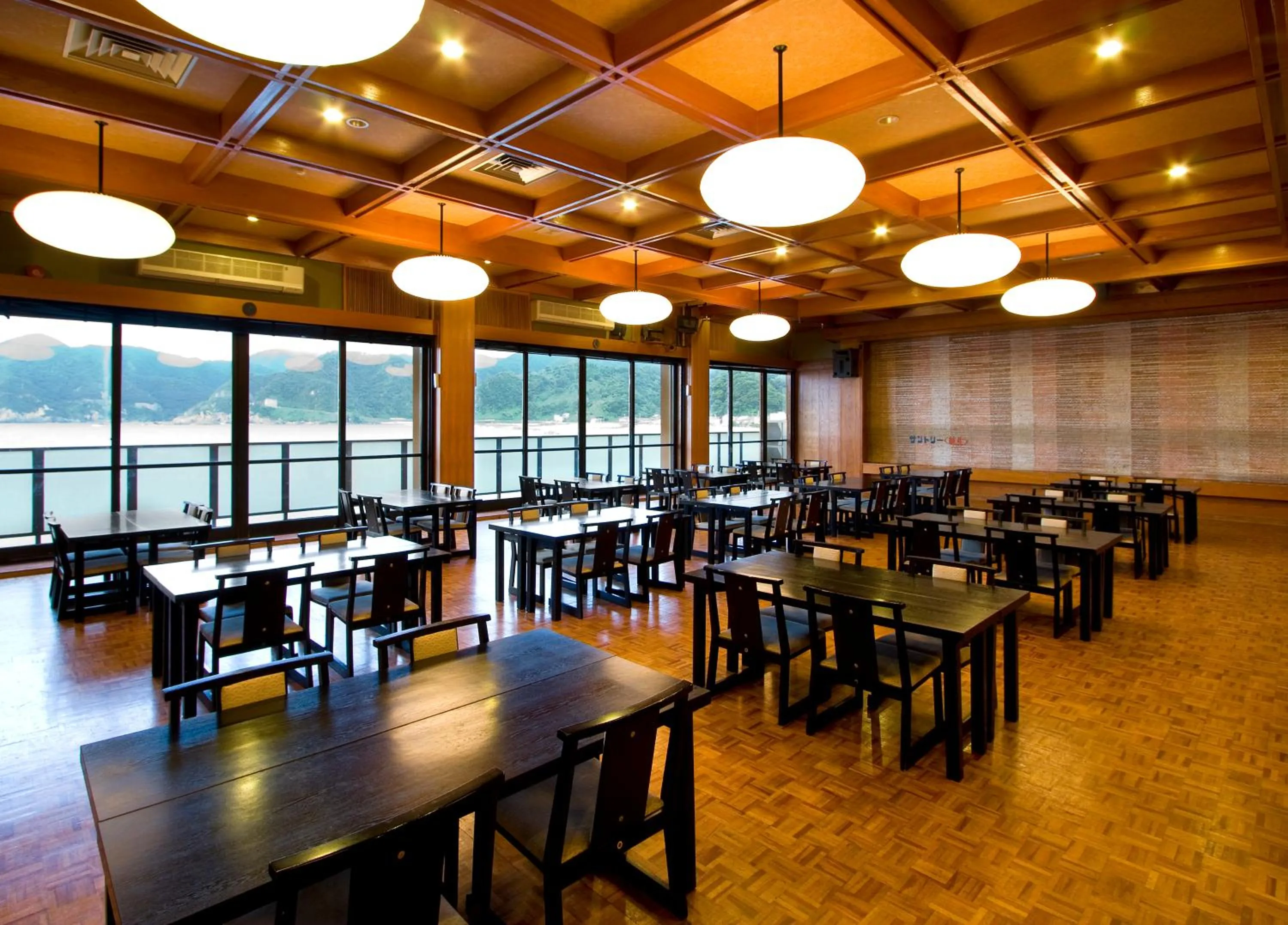 Restaurant/places to eat in Okukinosaki Seaside Hotel