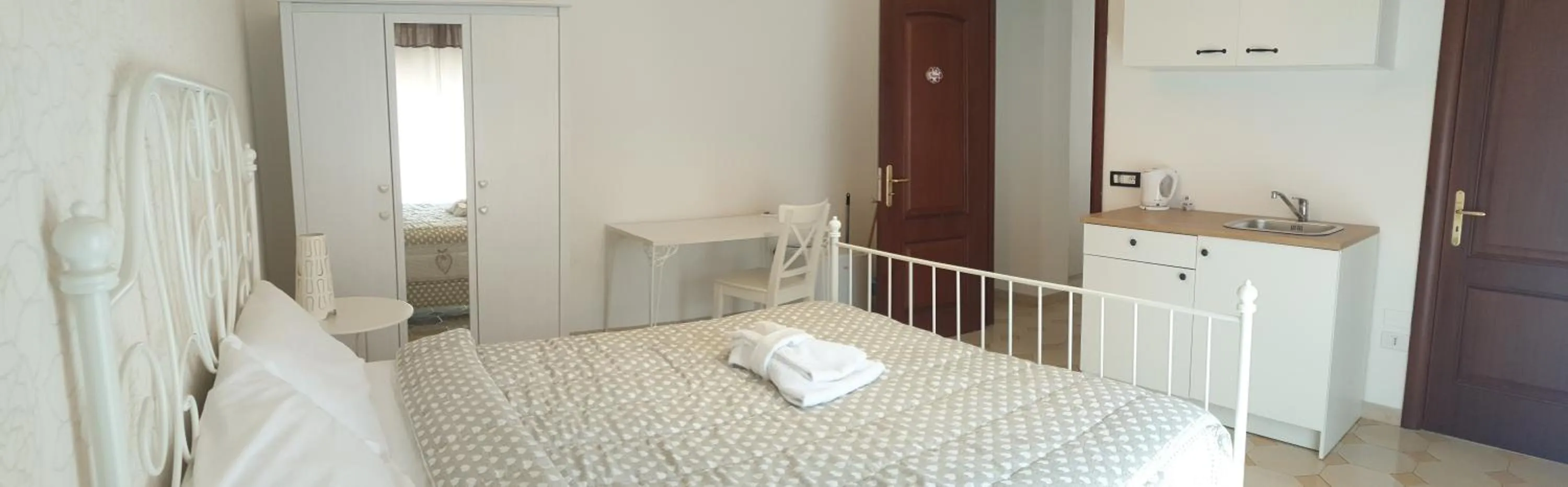 Photo of the whole room, Bed in Dimoramuri B&B