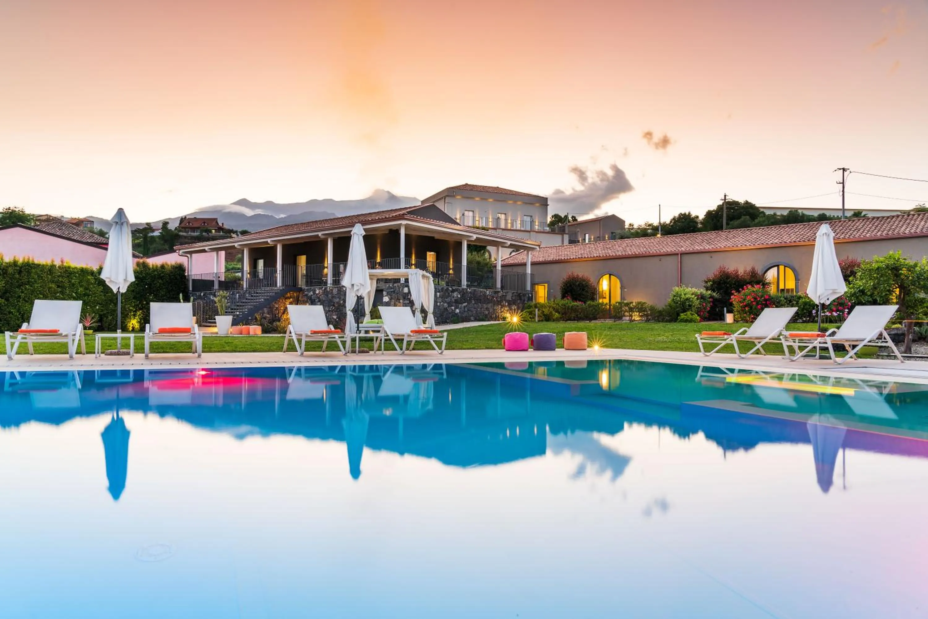 Swimming pool in Kepos Etna Relais & Exclusive Spa